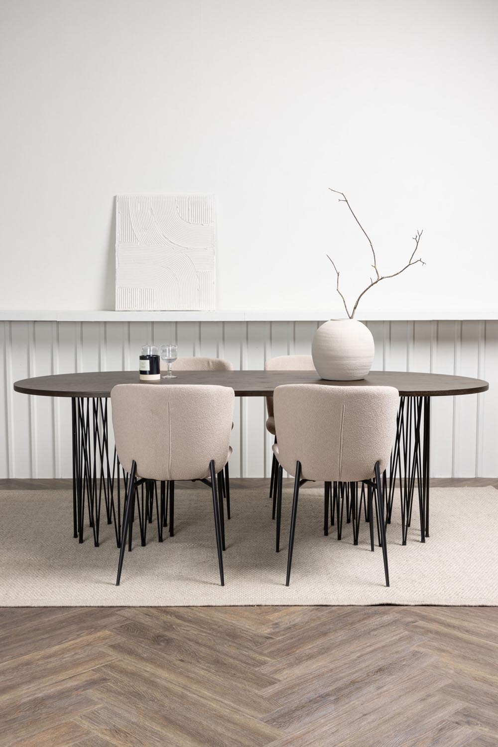 Stone Esszimmerset + Modesto 220cm/4St. in Schwarz, Beige präsentiert im Onlineshop von KAQTU Design AG. Esszimmerset ist von Venture Home