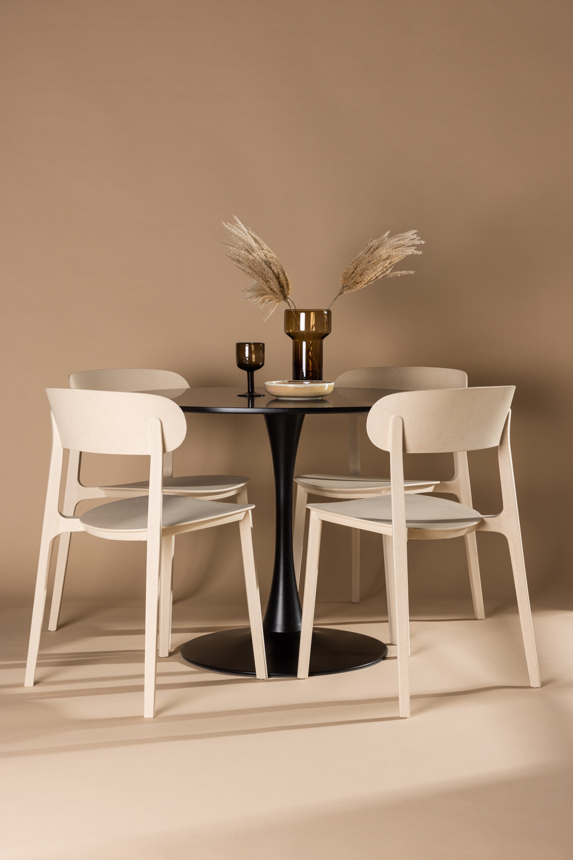 Glade Esszimmerset + Astol ⌀100cm/4St. in Beige präsentiert im Onlineshop von KAQTU Design AG. Esszimmerset ist von Venture Home