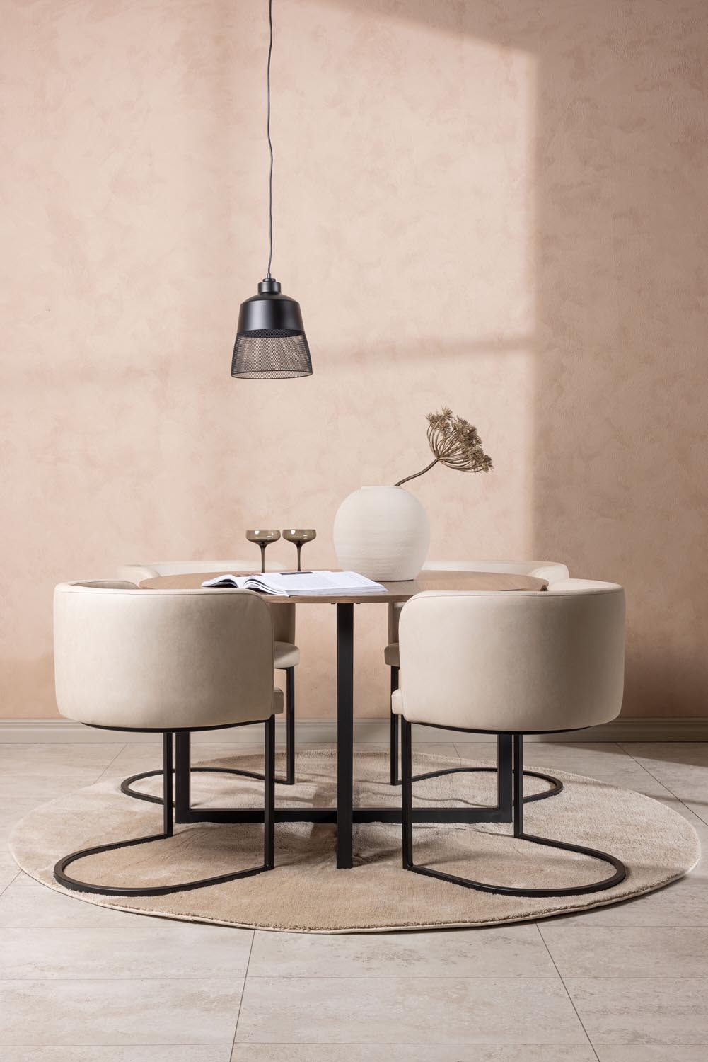 Durango Esszimmerset + Simrishman ⌀120cm/4St. in Beige, Schwarz präsentiert im Onlineshop von KAQTU Design AG. Esszimmerset ist von Venture Home