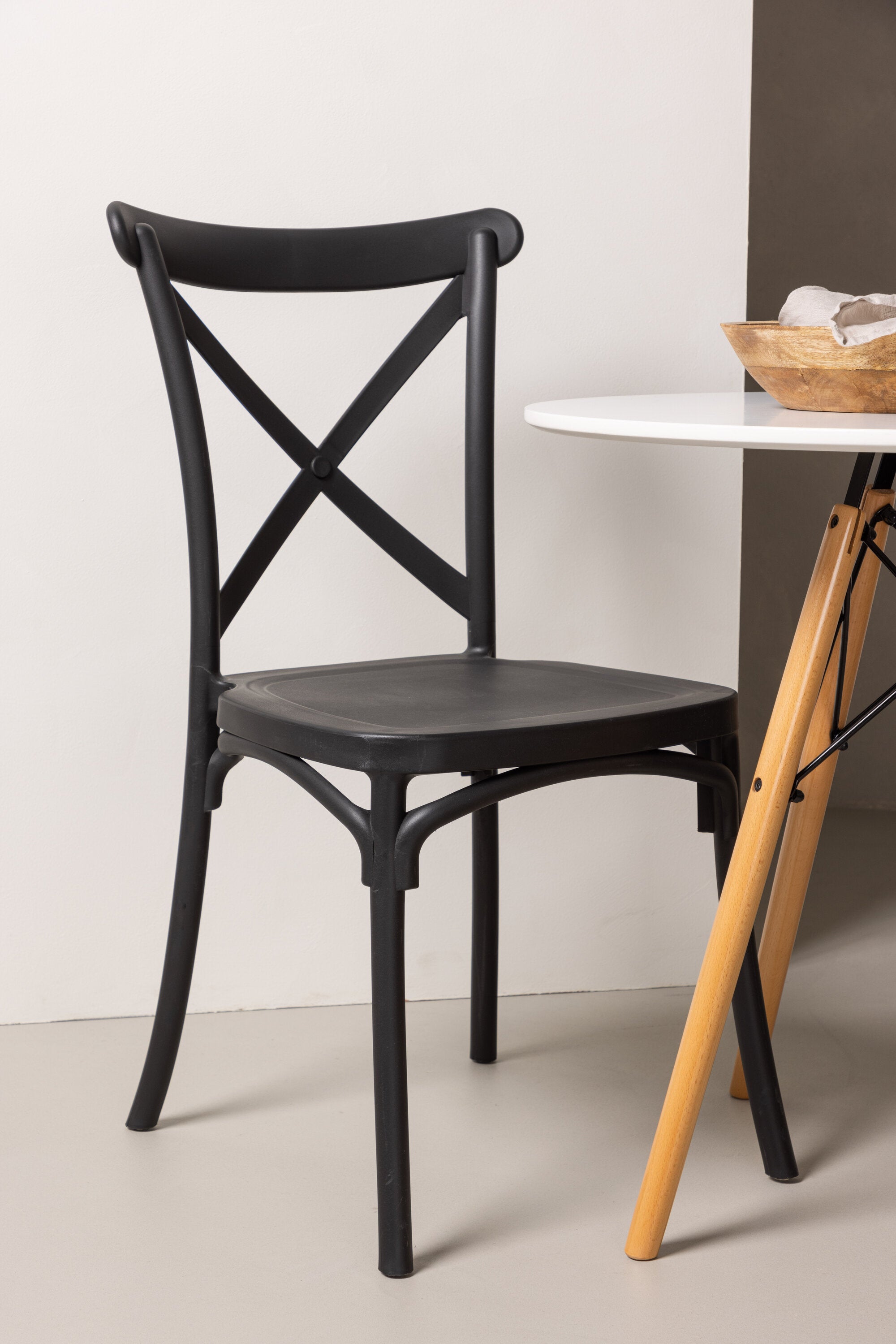 Danburi Esszimmerset + Crosett ⌀60cm/2St. in Schwarz präsentiert im Onlineshop von KAQTU Design AG. Esszimmerset ist von Venture Home