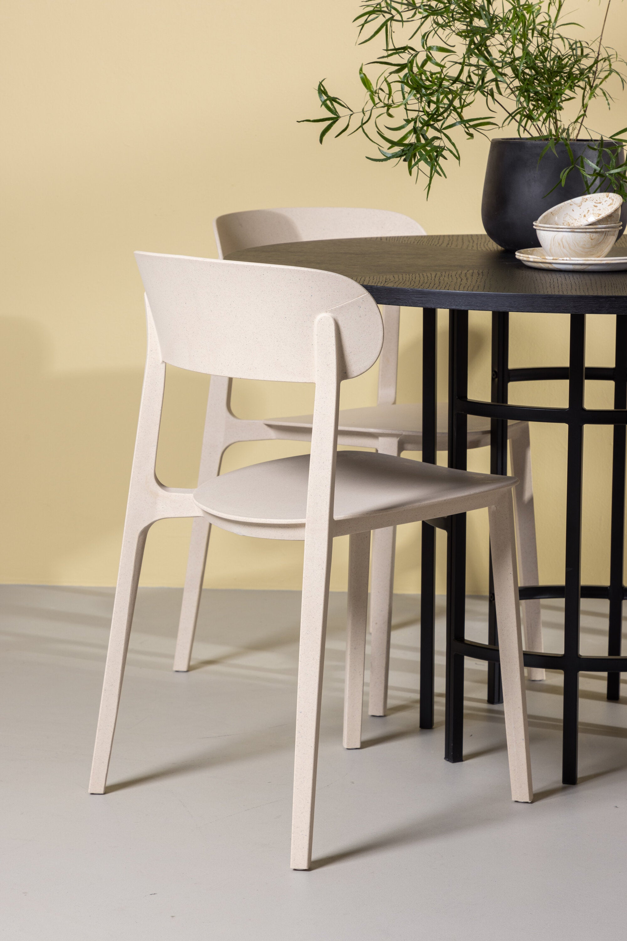 Esszimmerset Copenhagen + Astol ⌀115cm/4St. in Beige präsentiert im Onlineshop von KAQTU Design AG. Esszimmerset ist von Venture Home