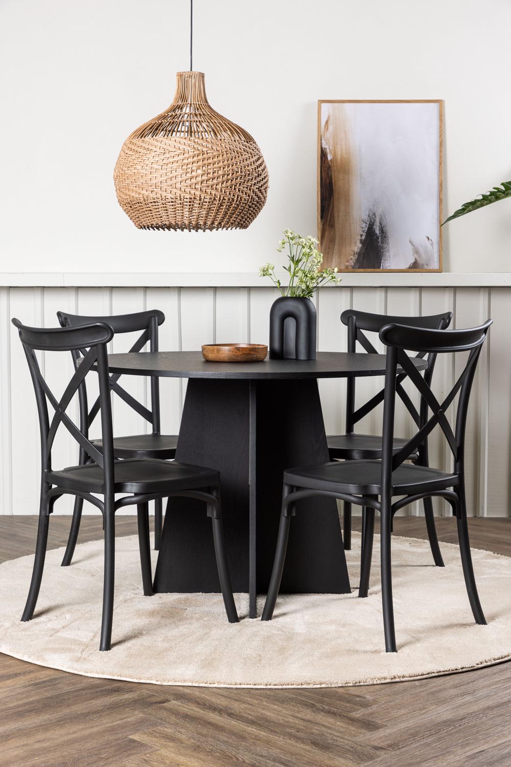 Bootcut Esszimmerset + Crosett ⌀110cm/4St. in Schwarz präsentiert im Onlineshop von KAQTU Design AG. Esszimmerset ist von Venture Home