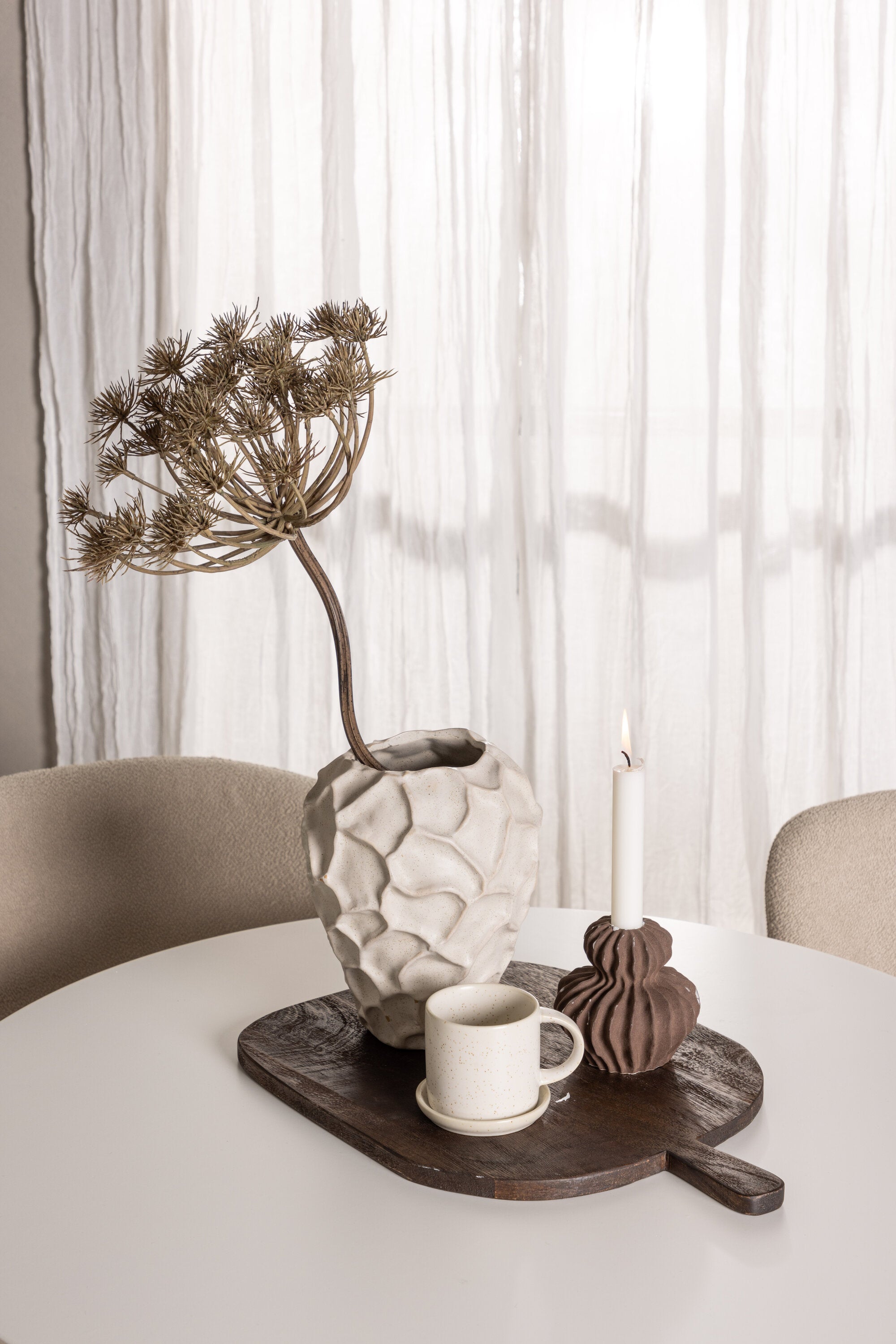 Hamden Esszimmerset + Modesto ⌀80cm/4St. in Beige, Schwarz präsentiert im Onlineshop von KAQTU Design AG. Esszimmerset ist von Venture Home