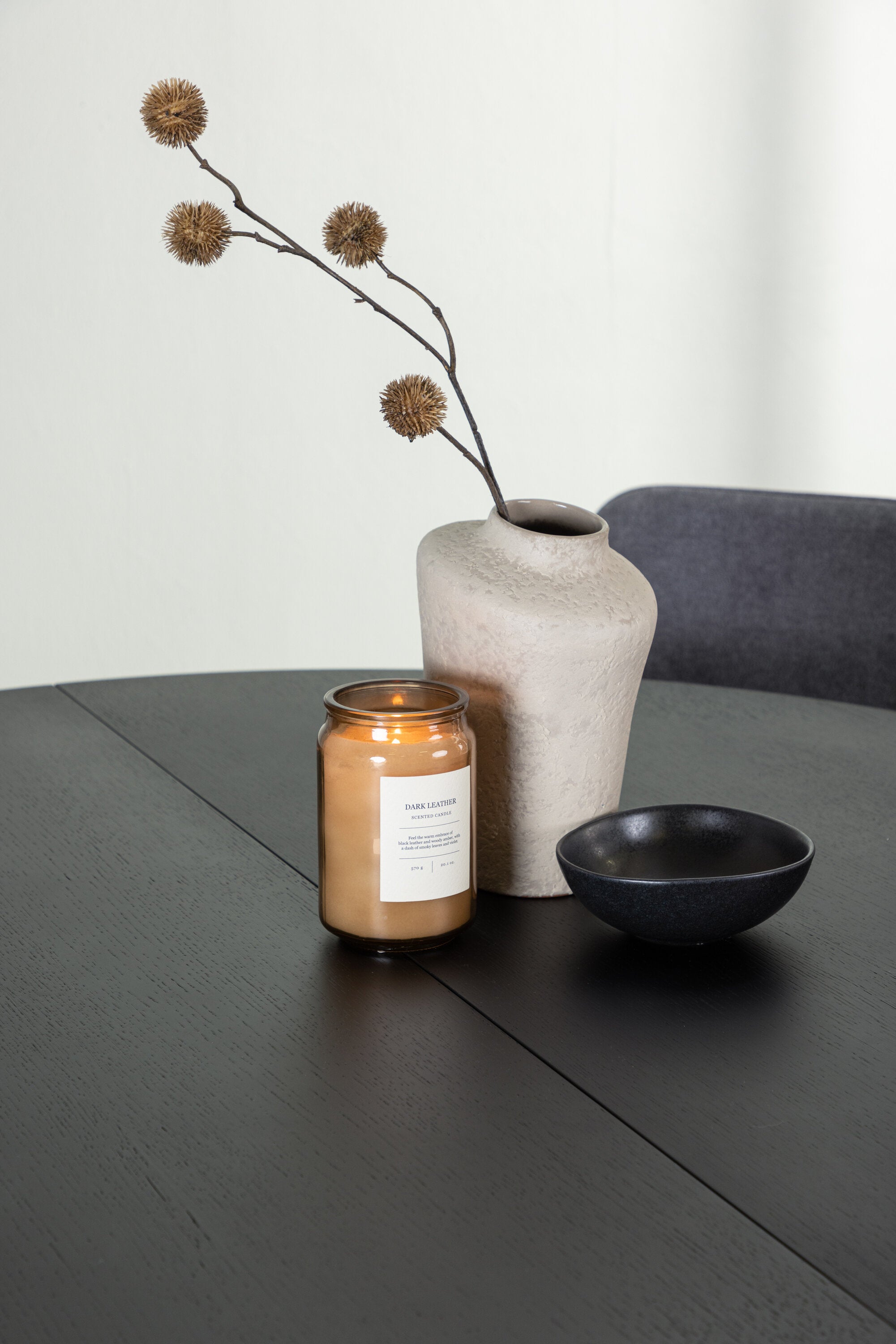 Matilda Esszimmerset + Rosie ⌀130cm/4St. in Schwarzgrau präsentiert im Onlineshop von KAQTU Design AG. Esszimmerset ist von Venture Home