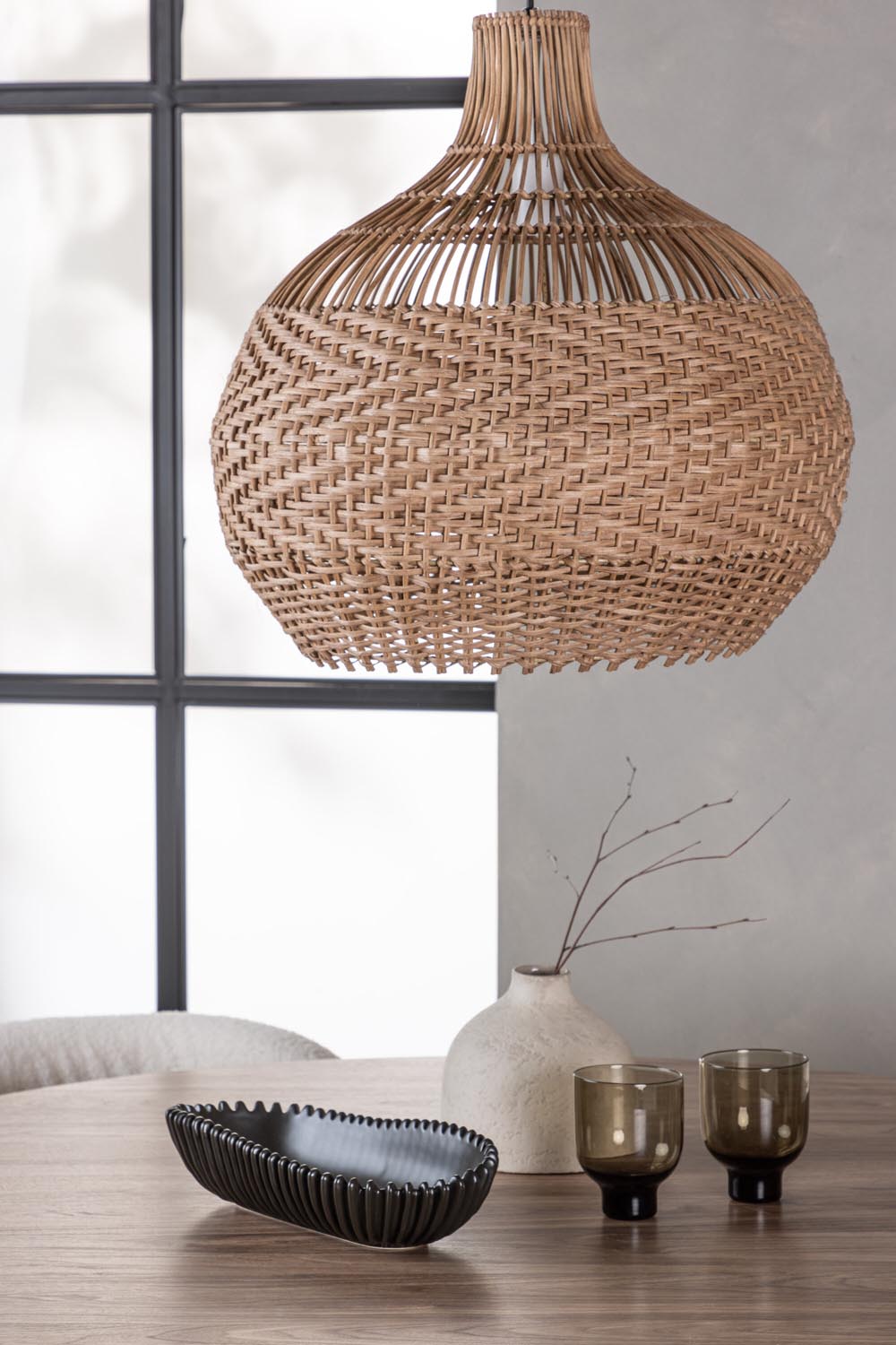 Lanzo Esszimmerset + Edina ⌀120cm/4St. in Schwarz-Weiss präsentiert im Onlineshop von KAQTU Design AG. Esszimmerset ist von Venture Home
