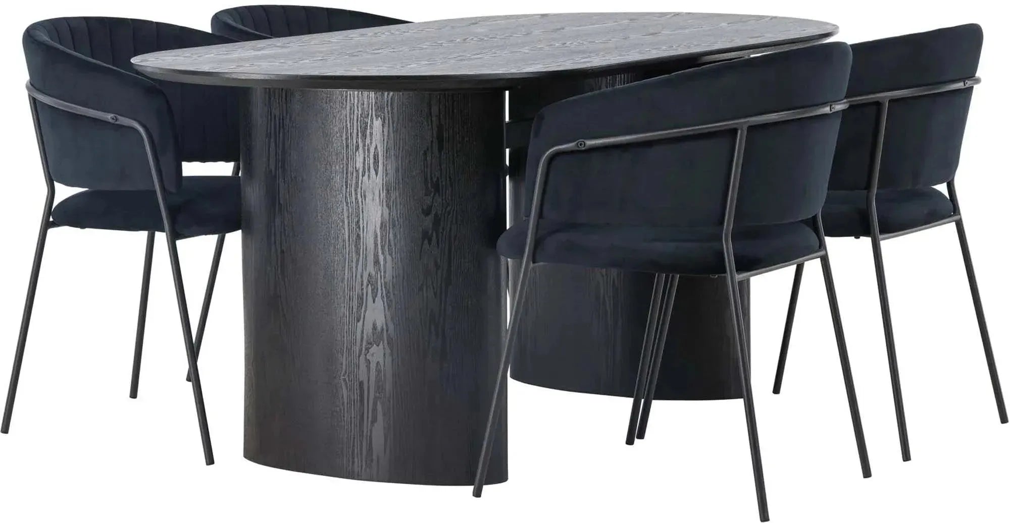 Isolde Esszimmerset: Zeitloses Design für stilvolle Essbereiche.