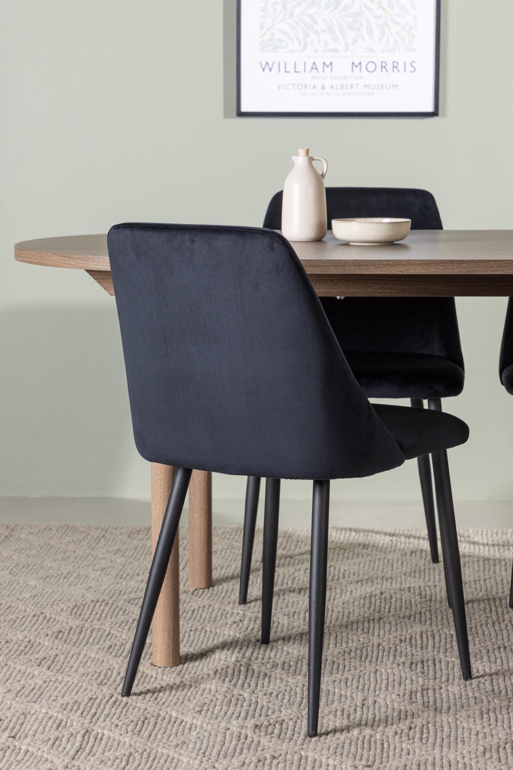 Andy Esszimmerset + Night 180cm/4St. in Schwarz präsentiert im Onlineshop von KAQTU Design AG. Esszimmerset ist von Venture Home