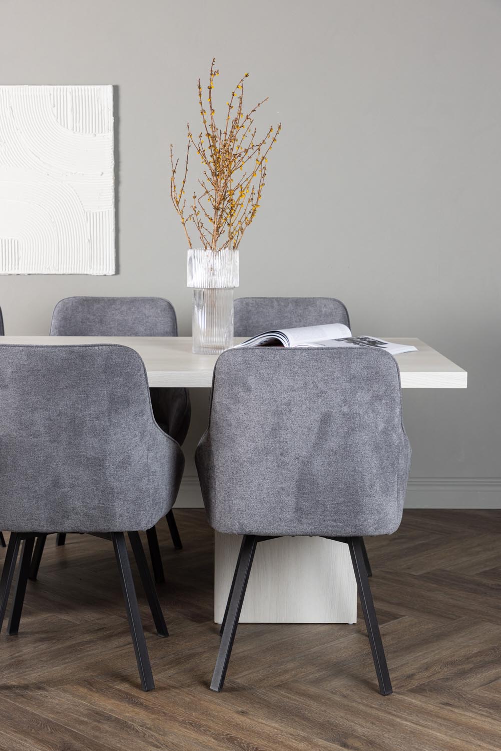 Olga Esszimmerset + Rosie 200cm/6St. in Schwarzgrau präsentiert im Onlineshop von KAQTU Design AG. Esszimmerset ist von Venture Home
