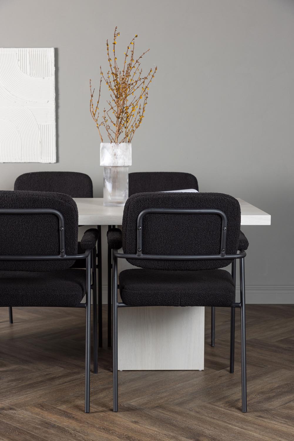 Olga Esszimmerset + Yesterday 200cm/6St. in Schwarz präsentiert im Onlineshop von KAQTU Design AG. Esszimmerset ist von Venture Home