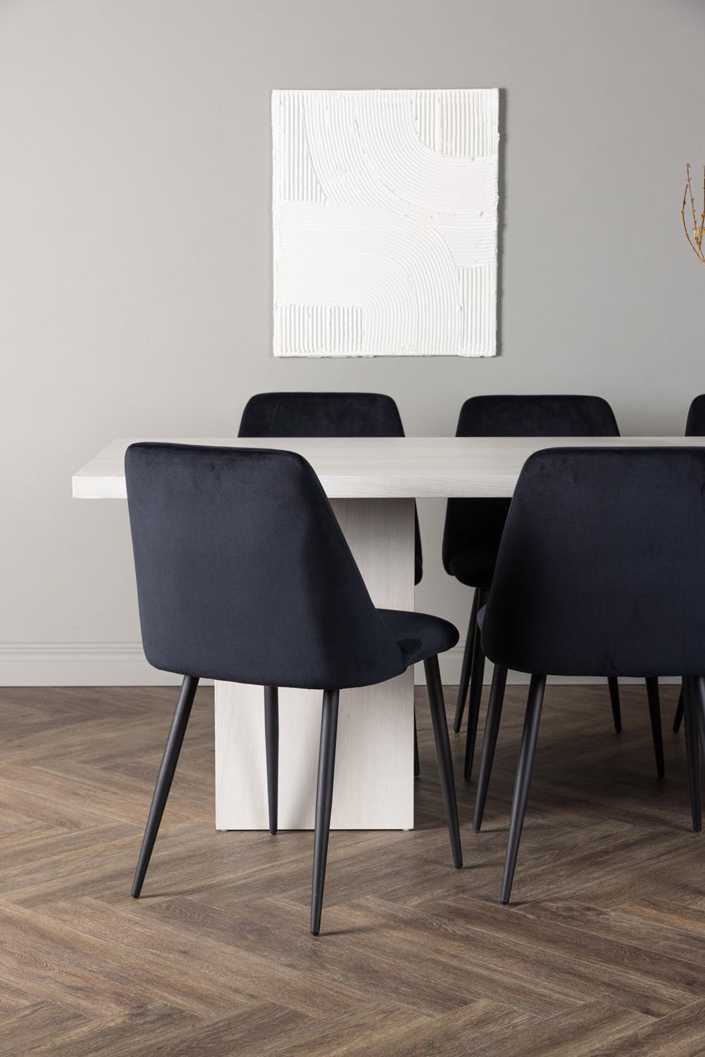 Olga Esszimmerset + Night 200cm/6St. in Schwarz präsentiert im Onlineshop von KAQTU Design AG. Esszimmerset ist von Venture Home