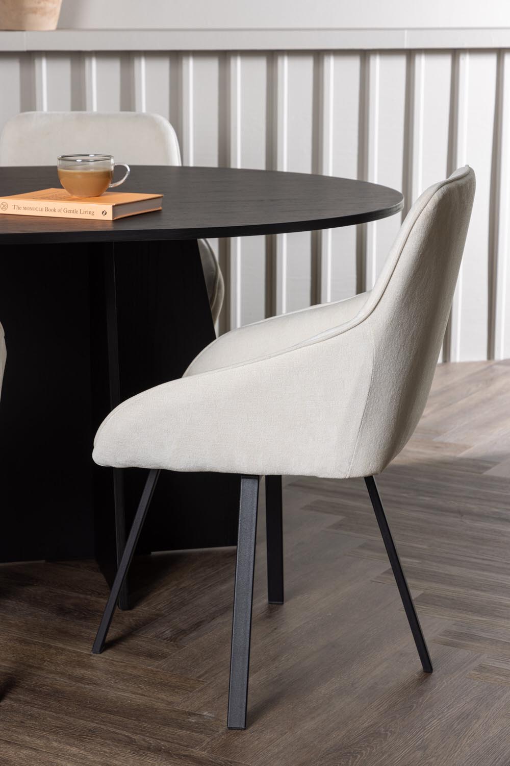 Bootcut Esszimmerset + Rosie 230cm/6St. in Beige, Schwarz präsentiert im Onlineshop von KAQTU Design AG. Esszimmerset ist von Venture Home