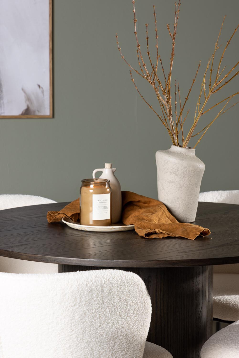 Olivia Esszimmerset + Edina ⌀110cm/4St. in Braun / Schwarz / Weiss präsentiert im Onlineshop von KAQTU Design AG. Esszimmerset ist von Venture Home