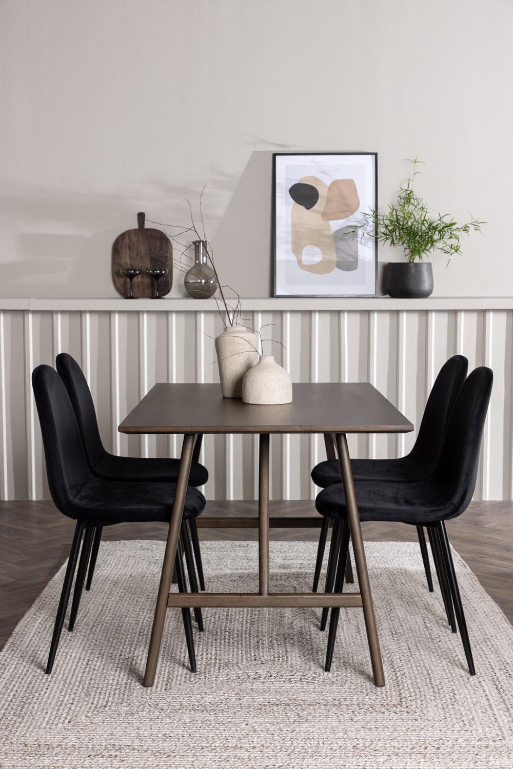 Kaseindon Esszimmerset + Polar 120cm/4St. in Schwarz präsentiert im Onlineshop von KAQTU Design AG. Esszimmerset ist von Venture Home