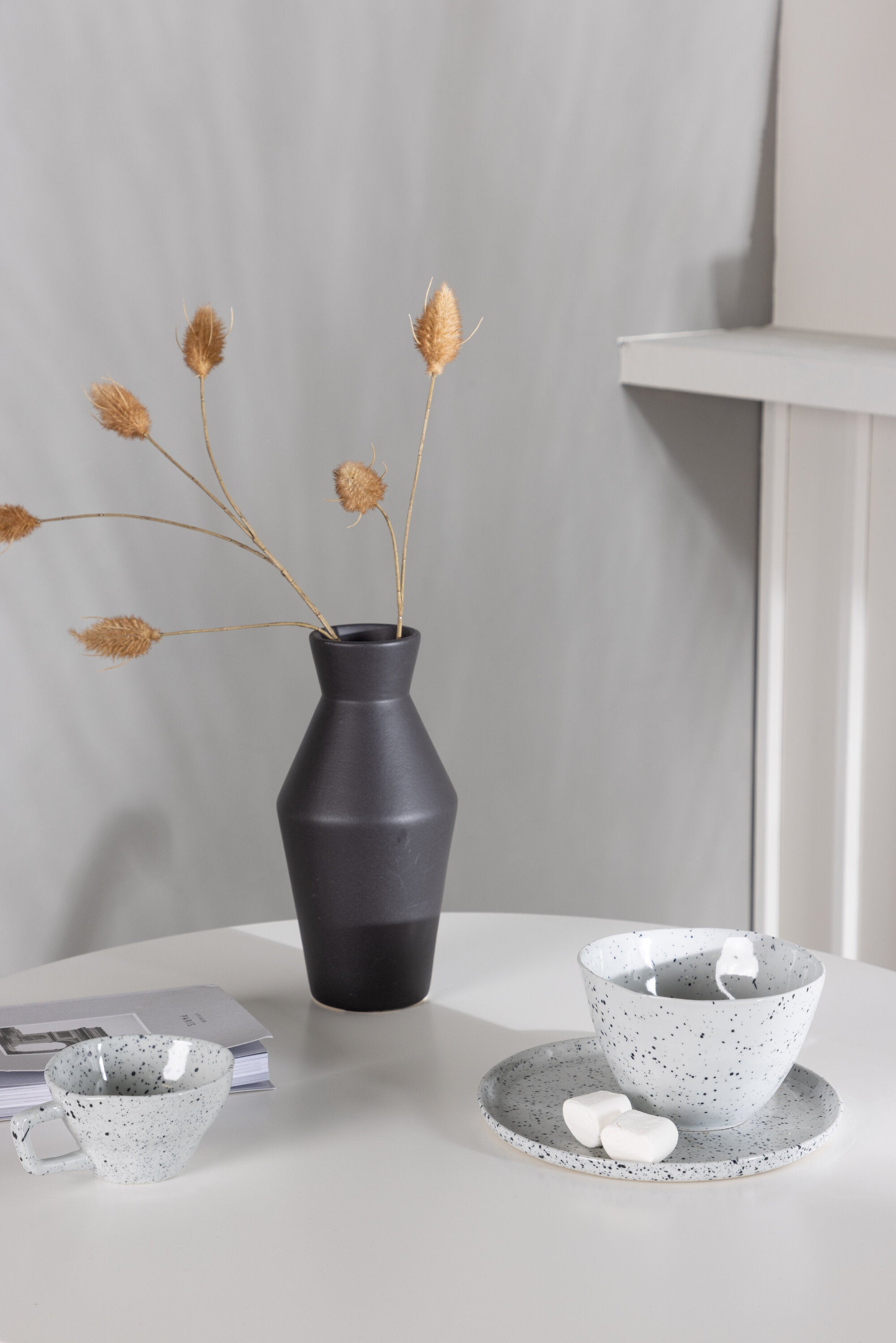 Danburi Esszimmerset + Edvin ⌀60cm/2St. in Natur,Transparent,Weiss präsentiert im Onlineshop von KAQTU Design AG. Esszimmerset ist von Venture Home