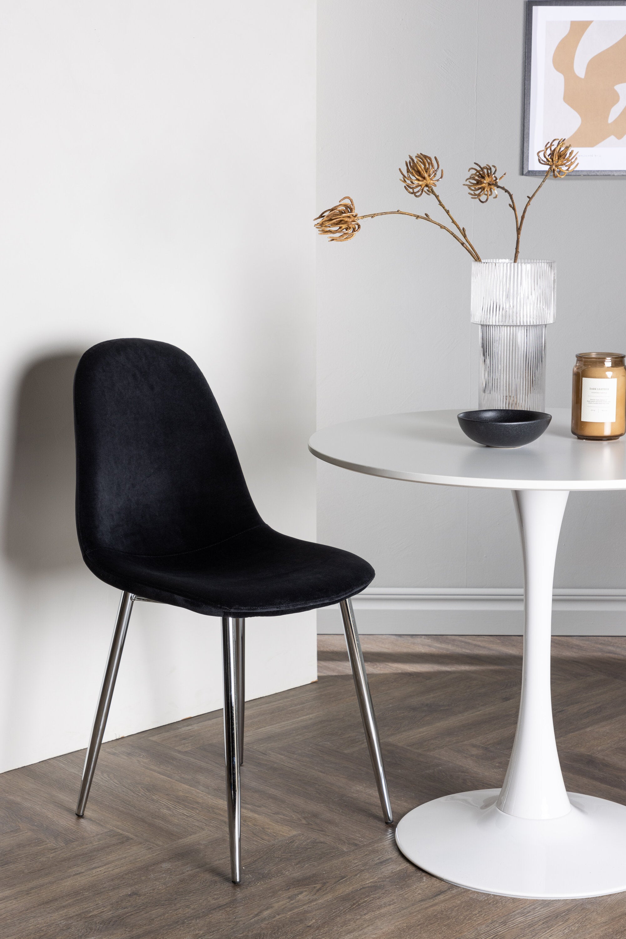 Hamden Esszimmerset + Polar ⌀80cm/2St. in Schwarzes Silber präsentiert im Onlineshop von KAQTU Design AG. Esszimmerset ist von Venture Home