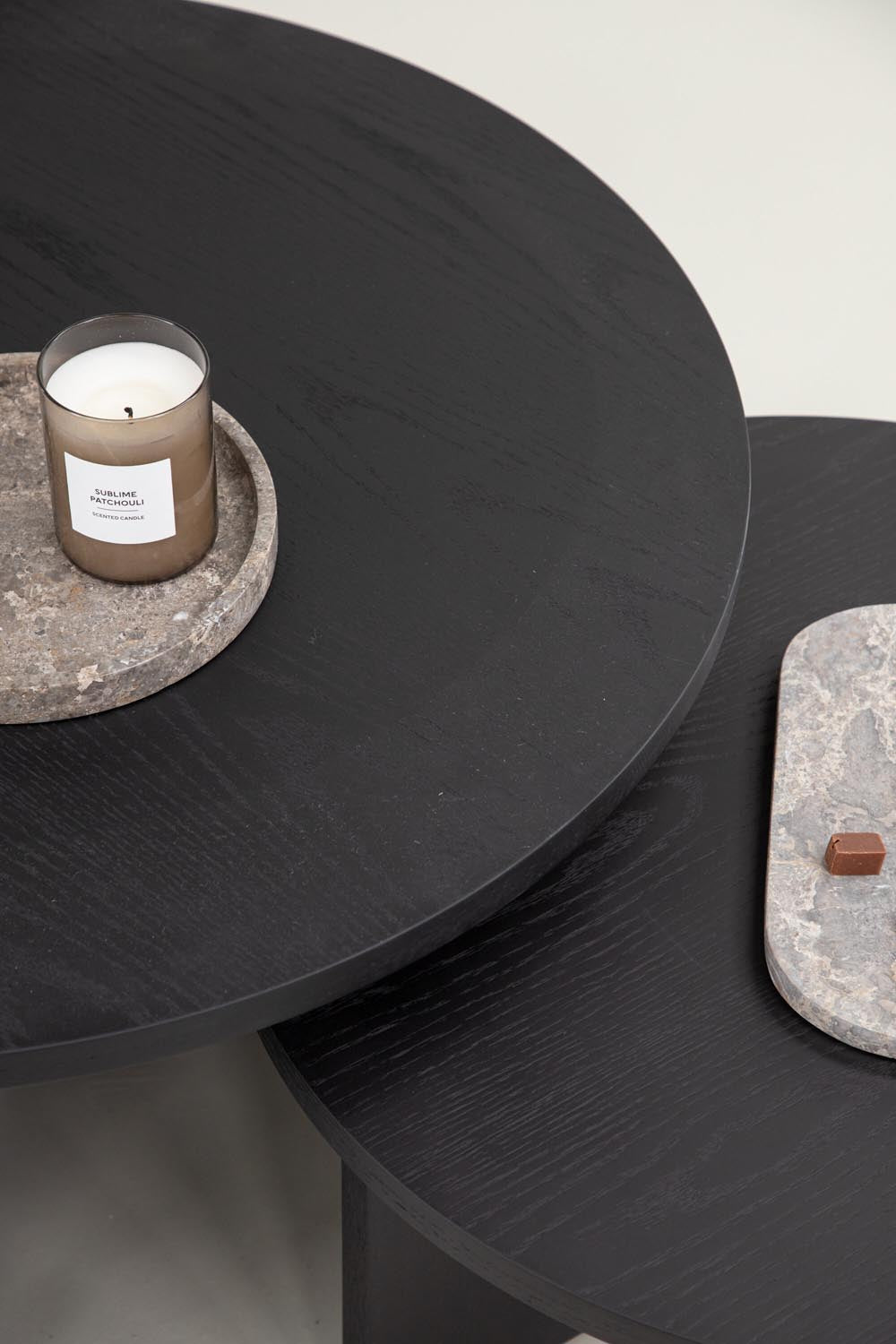 Saltö Coffee Tisch in Schwarz präsentiert im Onlineshop von KAQTU Design AG. Beistelltisch ist von Venture Home