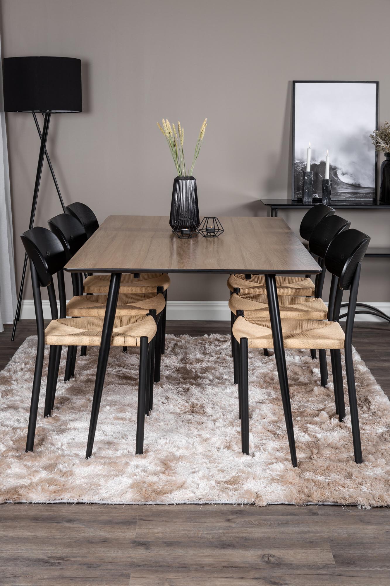 Esszimmer Set Silar mit Stuhl Polly in Schwarz/Schwarz/Natur präsentiert im Onlineshop von KAQTU Design AG. Esszimmerset ist von Venture Home