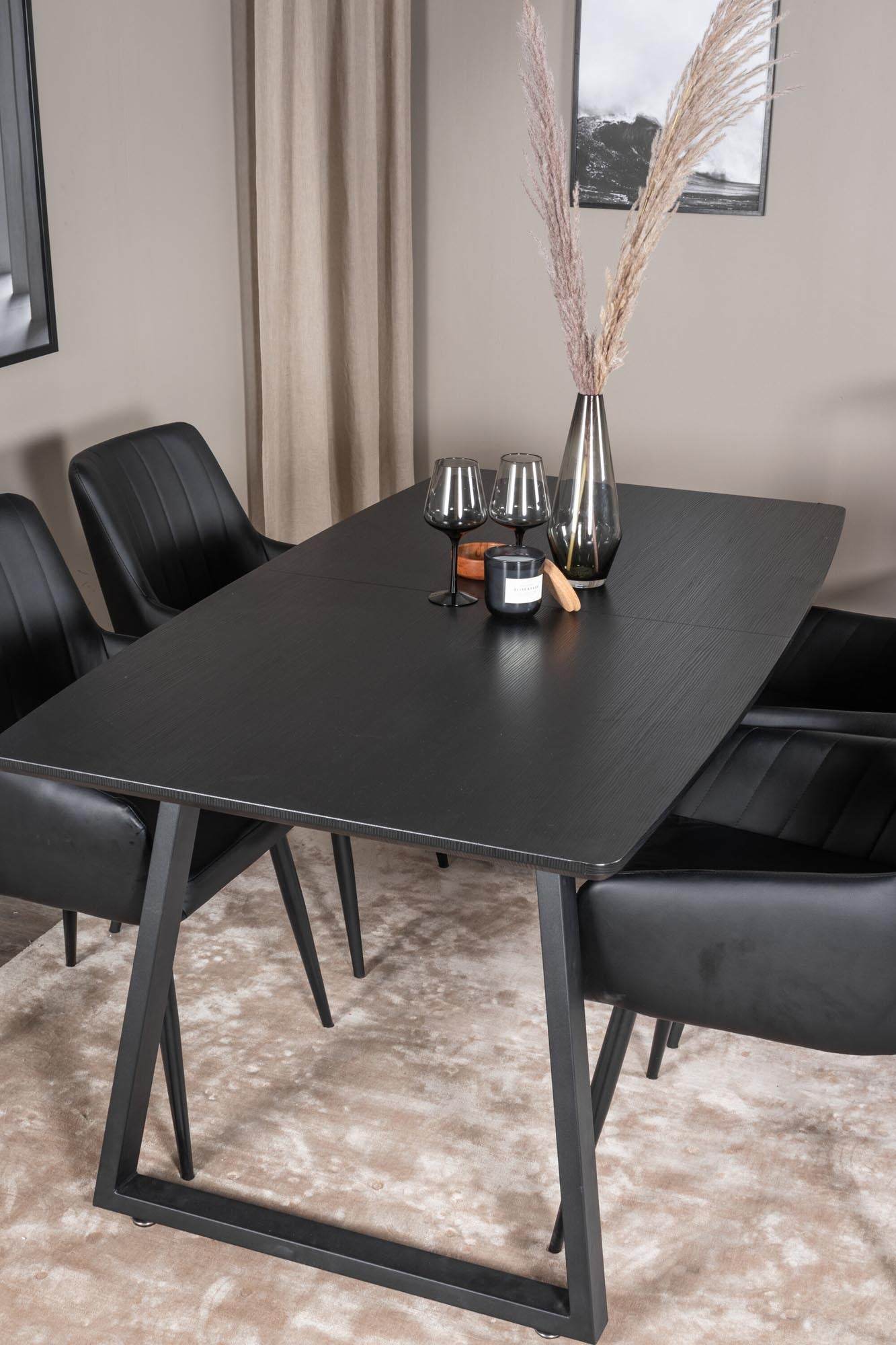 Esszimmer Set Inca mit Stuhl Comfort in Schwarz Schwarz präsentiert im Onlineshop von KAQTU Design AG. Esszimmerset ist von Venture Home