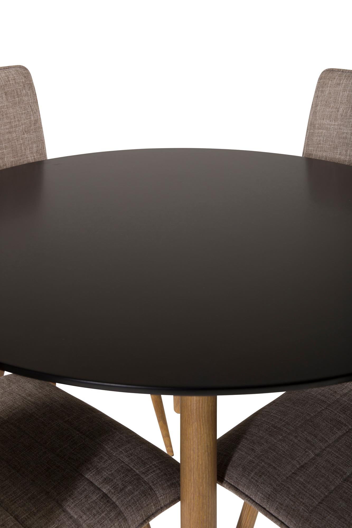 Modernes Esszimmer Set Plaza mit Windu Stühlen von Venture Home.