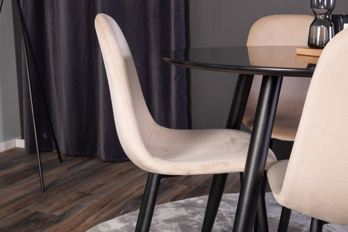 Esszimmerset Plaza mit Tisch aus MDF und Stahlgestell sowie vier Stühlen Polar in Weiss/Grau/Weiss, Ansicht des kompletten Sets.