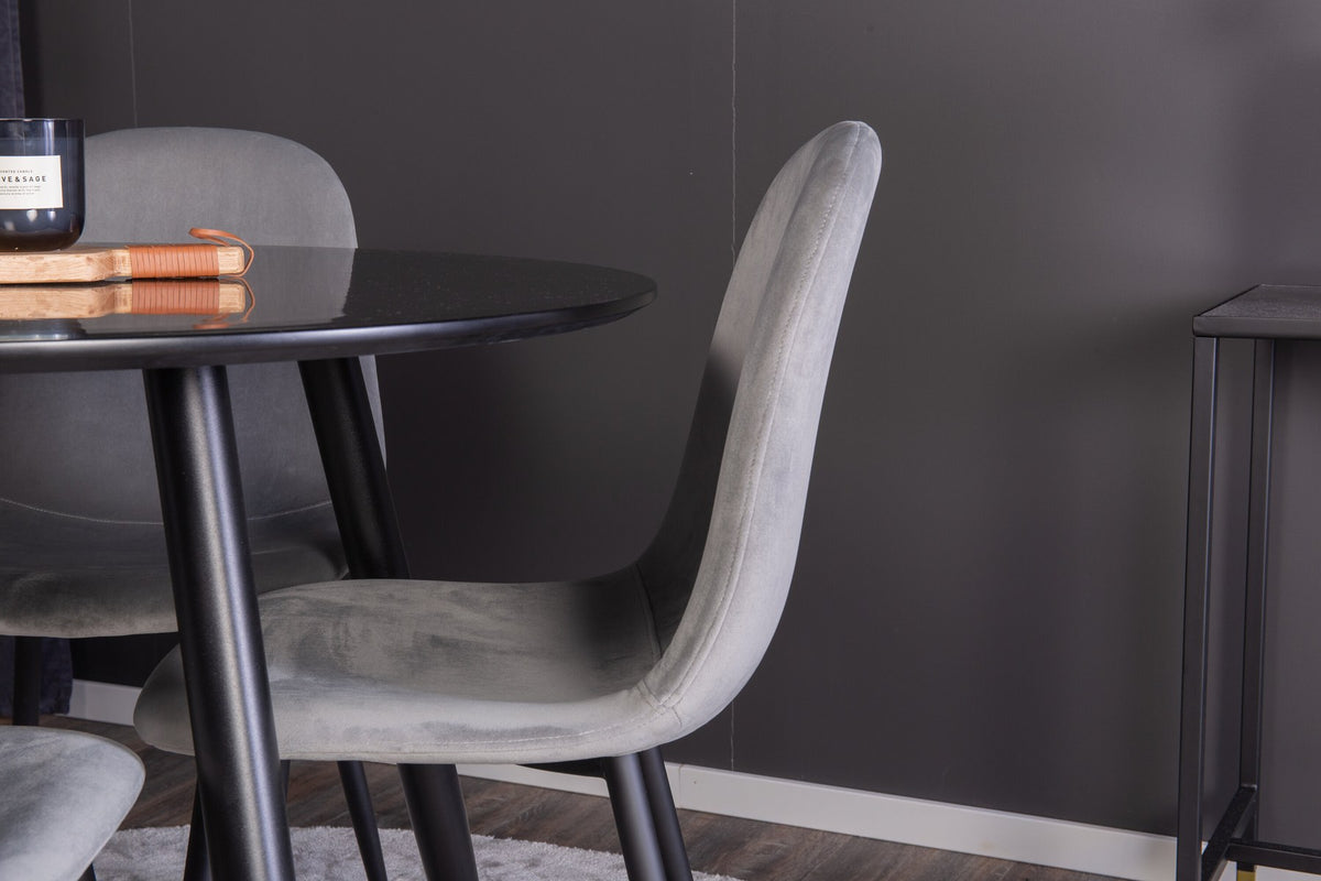 Esszimmerset Plaza mit Tisch aus MDF und Stahlgestell sowie vier Stühlen Polar in Weiss/Grau/Weiss, Ansicht des kompletten Sets.
