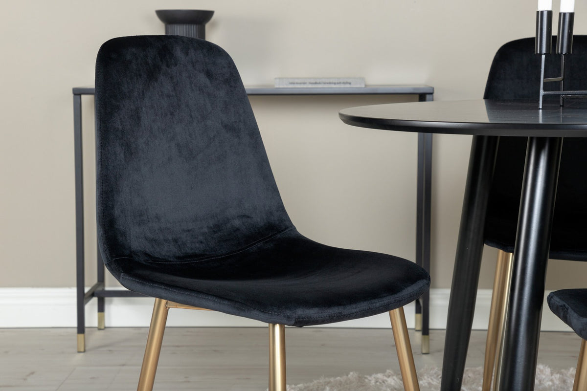 Esszimmerset Plaza mit Tisch aus MDF und Stahlgestell sowie vier Stühlen Polar in Weiss/Grau/Weiss, Ansicht des kompletten Sets.
