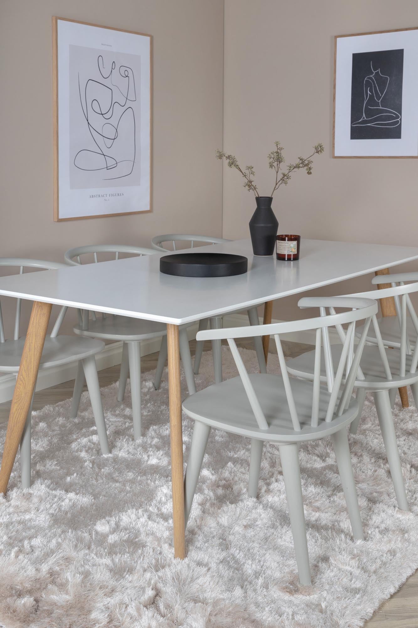 Esszimmer Set Polar mit Stuhl Bobby in Weiss / Weiss präsentiert im Onlineshop von KAQTU Design AG. Esszimmerset ist von Venture Home