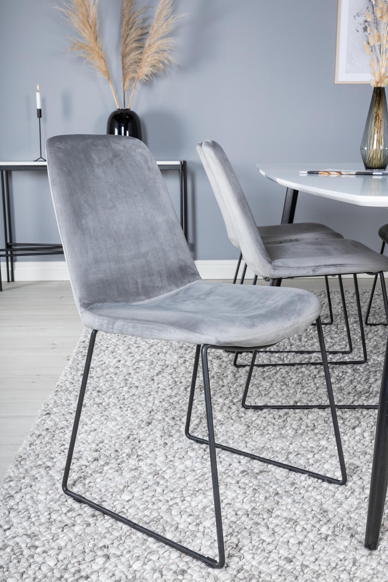 Esszimmer Set Polar mit Stuhl Muce in Weiss/Schwarz/Grau präsentiert im Onlineshop von KAQTU Design AG. Esszimmerset ist von Venture Home