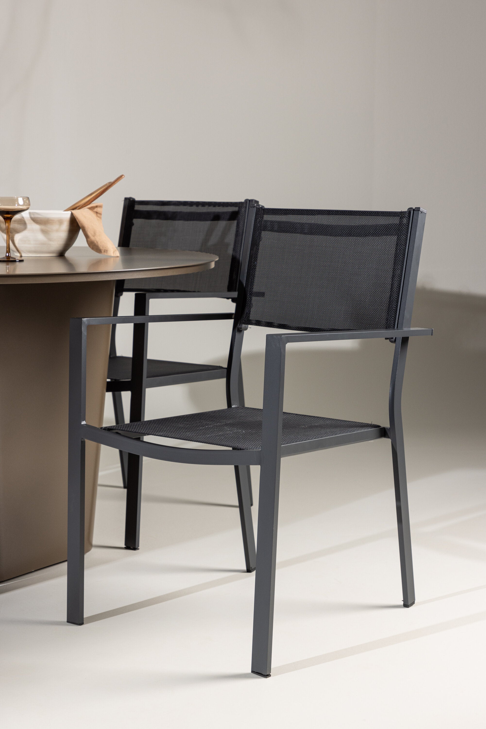 Santa Fe Gartentisch Set Copacabana in Braun schwarz präsentiert im Onlineshop von KAQTU Design AG. Gartentischset ist von Venture Home