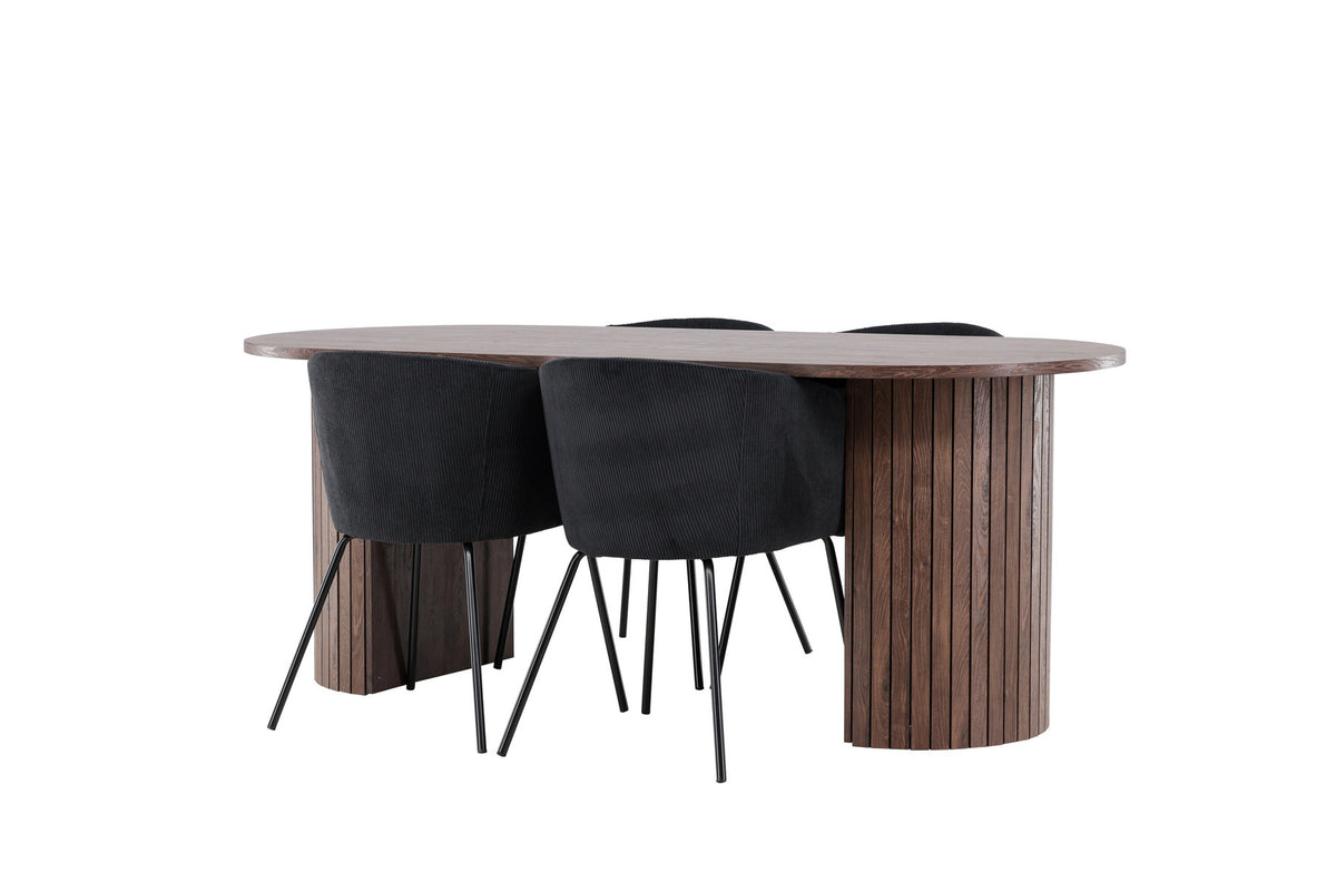 Härön Esstisch mit Berit Stühlen in Schwarz präsentiert im Onlineshop von KAQTU Design AG. Esszimmerset ist von Venture Home