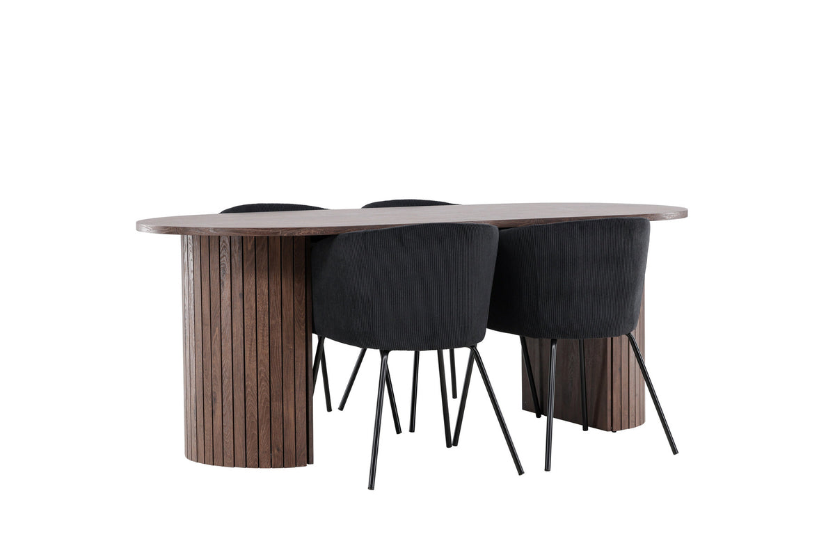 Härön Esstisch mit Berit Stühlen in Schwarz präsentiert im Onlineshop von KAQTU Design AG. Esszimmerset ist von Venture Home