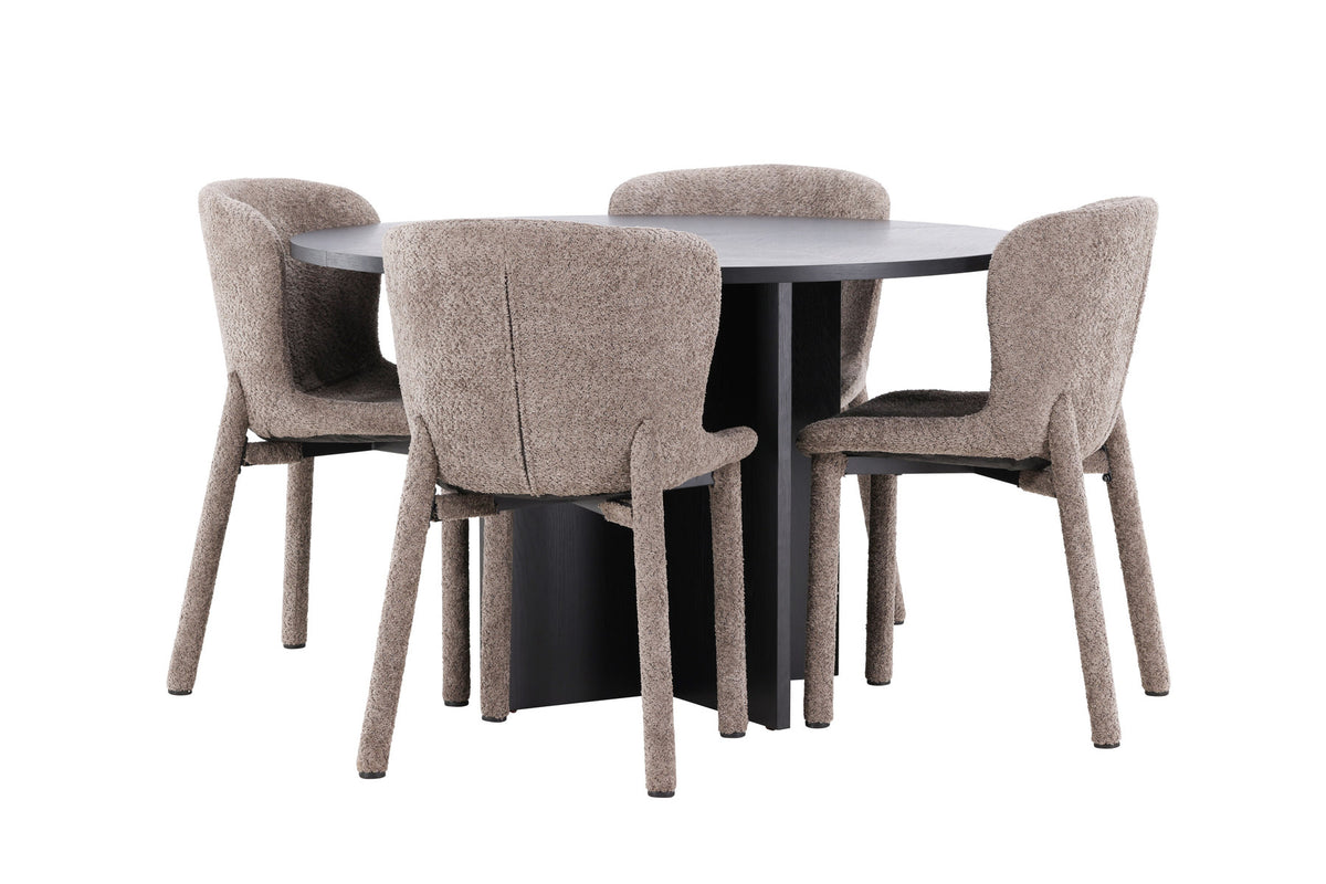 Esszimmerset von Venture Home: rechteckiger Esstisch mit schwarzer MDF-Platte und Stahlbeinen sowie zwei Stühle mit braunem Bouclé-Bezug.
