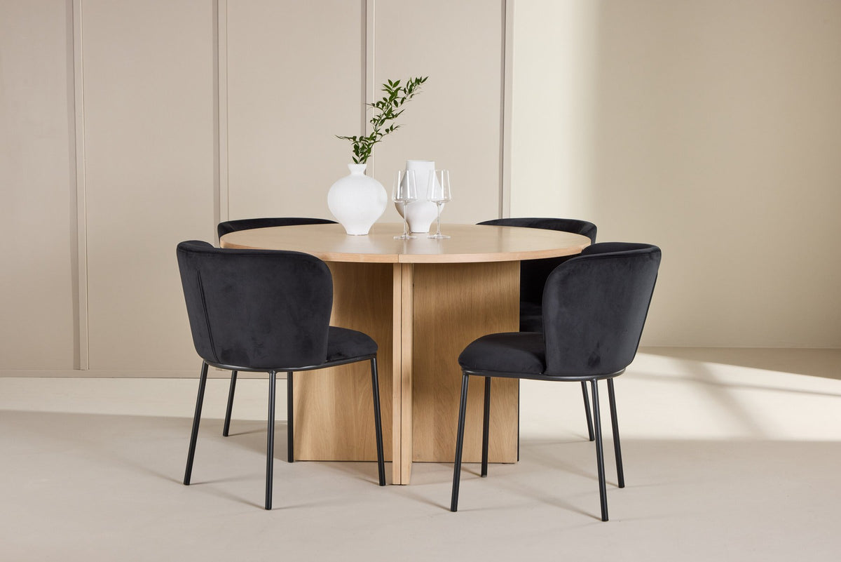 Schwarzer Esstisch Strada aus MDF mit sechs Edina Stühlen mit Samtbezug, ausziehbare Tischplatte, skandinavisches Design von Venture Home.