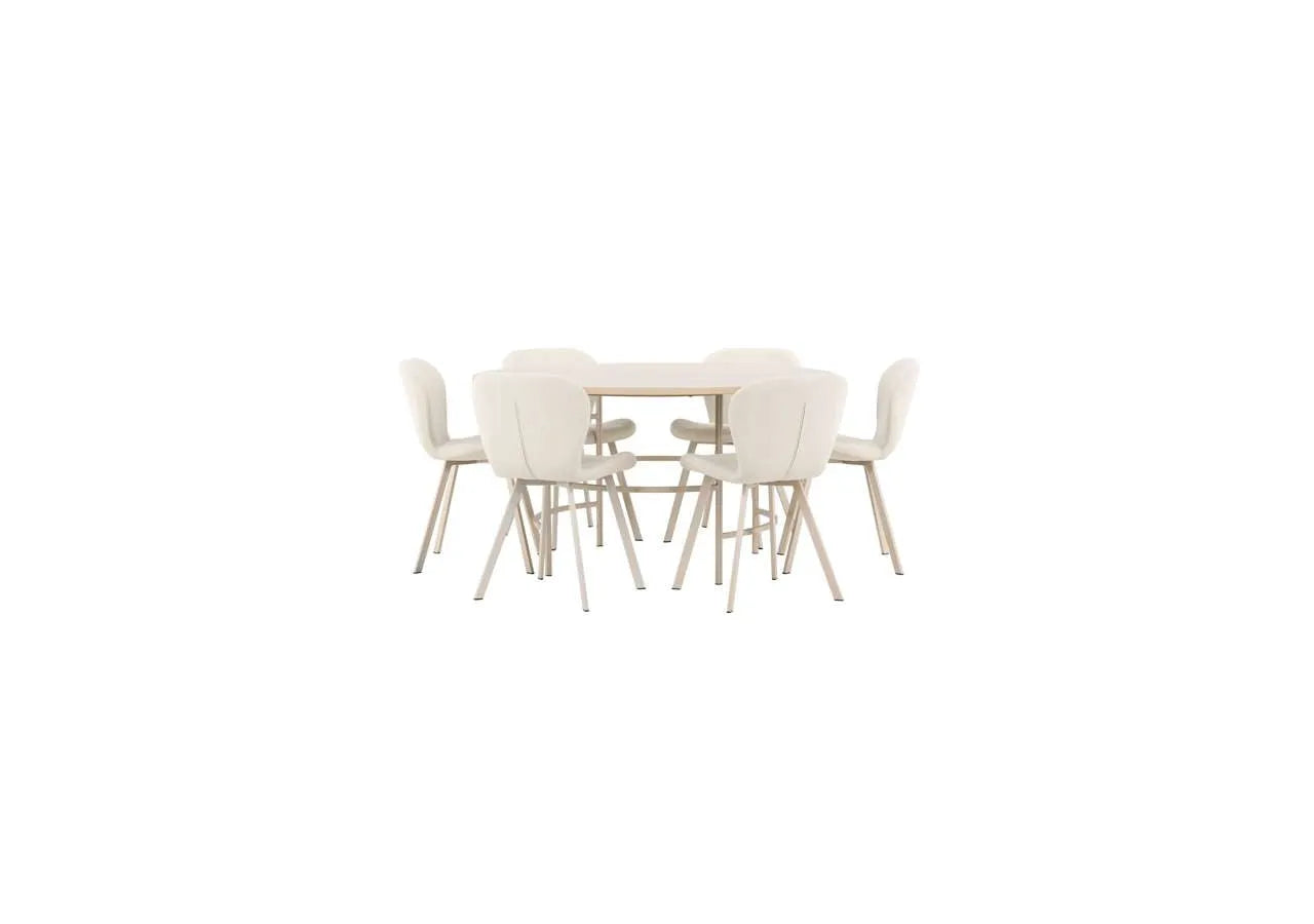 Moderner Esstisch Copenhagen mit Lilja Stühlen von Venture Home, ideal für stilvolle und zeitgemäße Esszimmer.