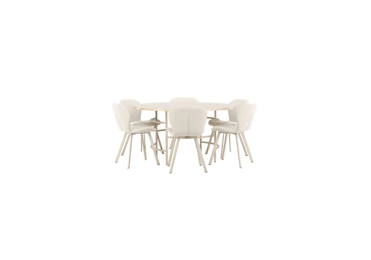 Eleganter Esstisch Copenhagen mit Lilja Stühlen von Venture Home, perfekt für ein modernes und stilvolles Esszimmer.