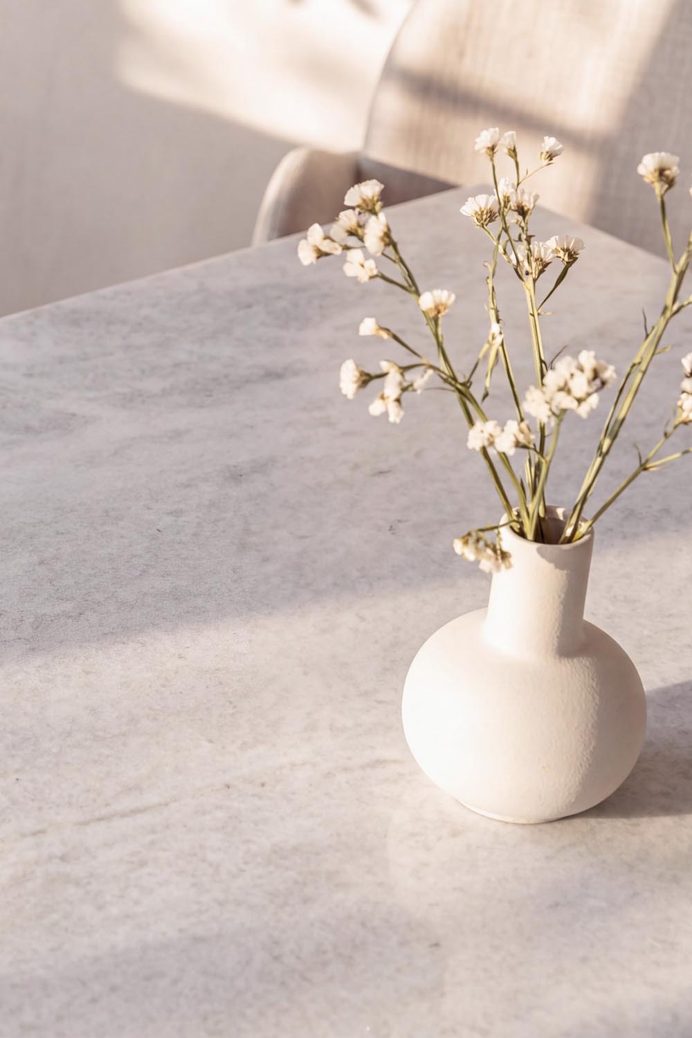 Cael Ess-Set mit Stühlen Blom in  präsentiert im Onlineshop von KAQTU Design AG. Esszimmerset ist von Venture Home