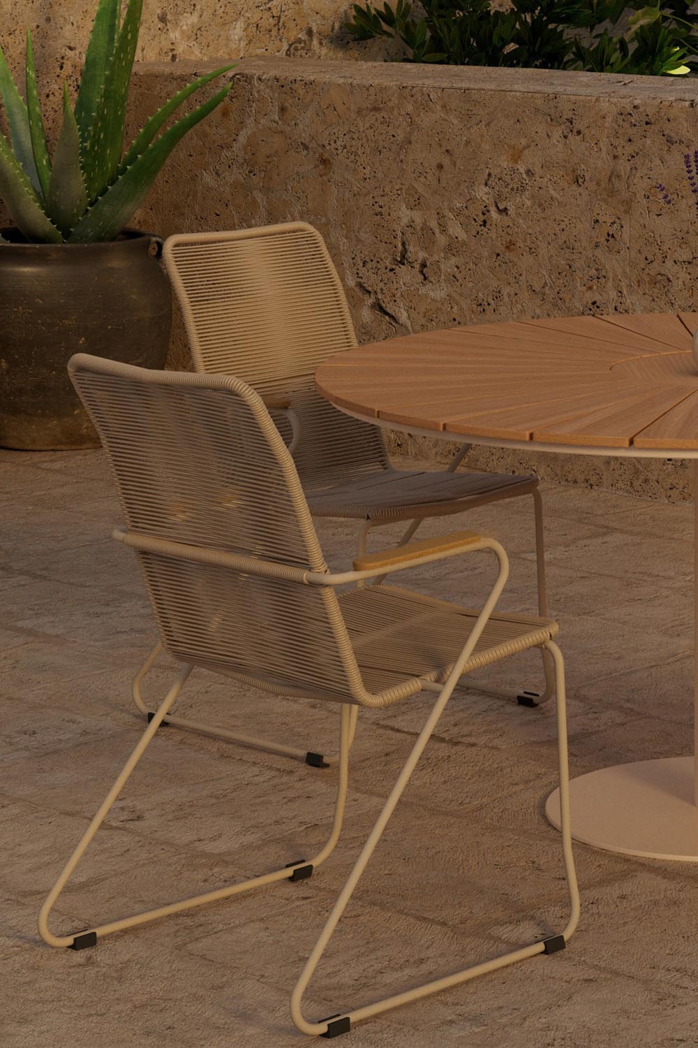Croft Esstisch mit Bois Stühlen in  präsentiert im Onlineshop von KAQTU Design AG. Gartentischset ist von Venture Home