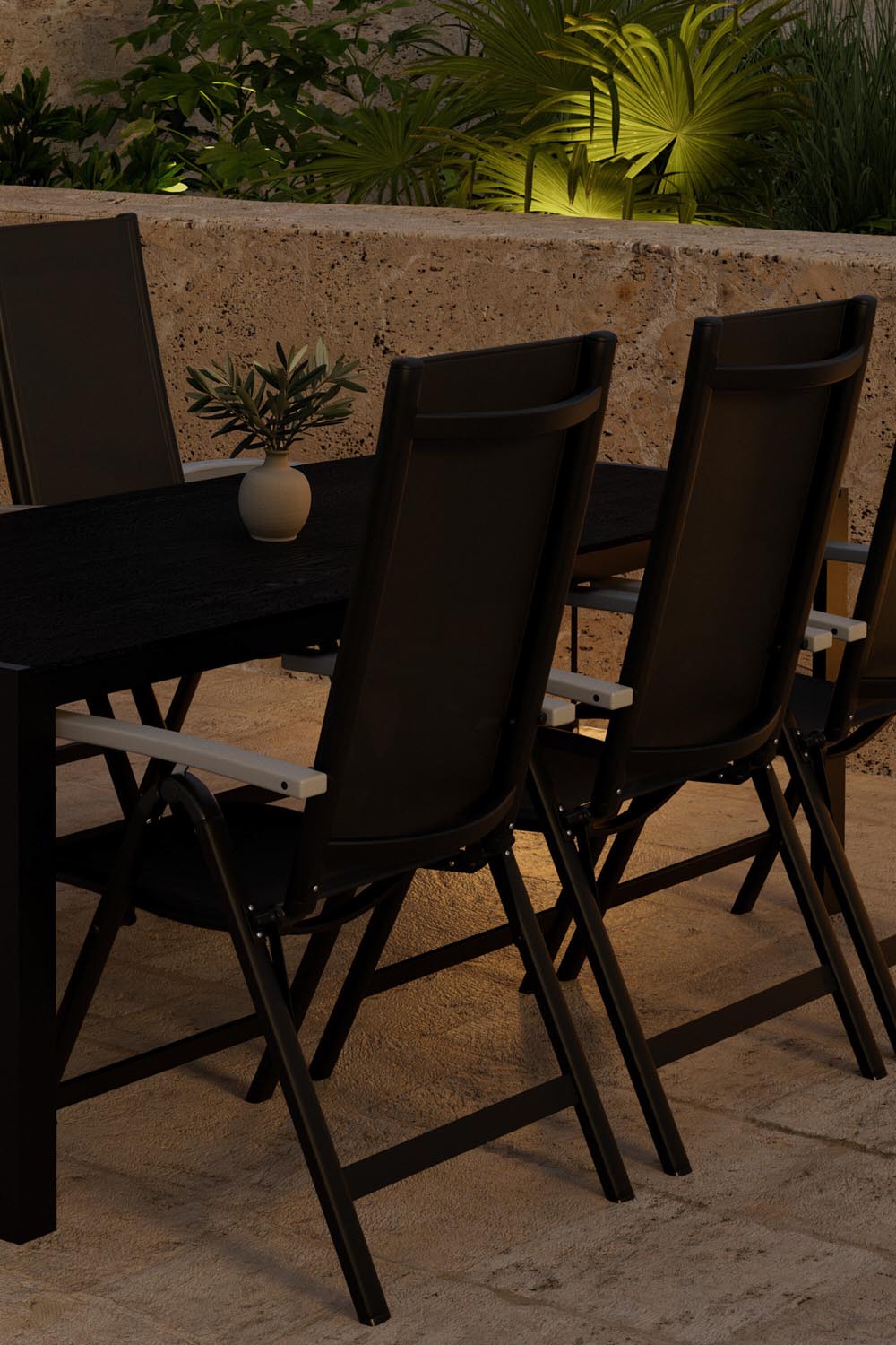 Break Esstisch mit Albany Stühlen in  präsentiert im Onlineshop von KAQTU Design AG. Gartentischset ist von Venture Home