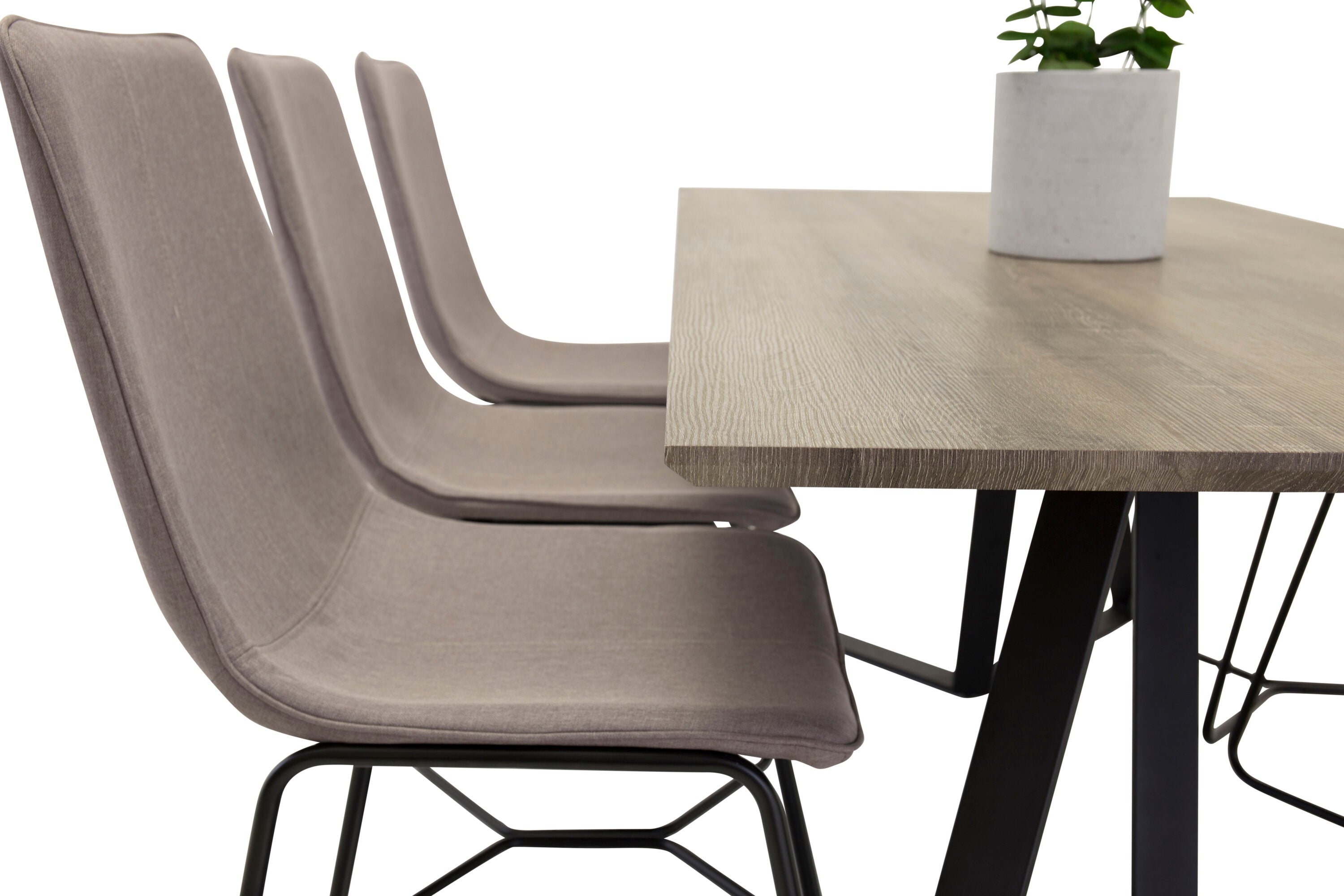 Rechteckiges Marina Esstischset von Venture Home, ideal für stilvolle Essbereiche, mit modernem Design und hochwertiger Verarbeitung.