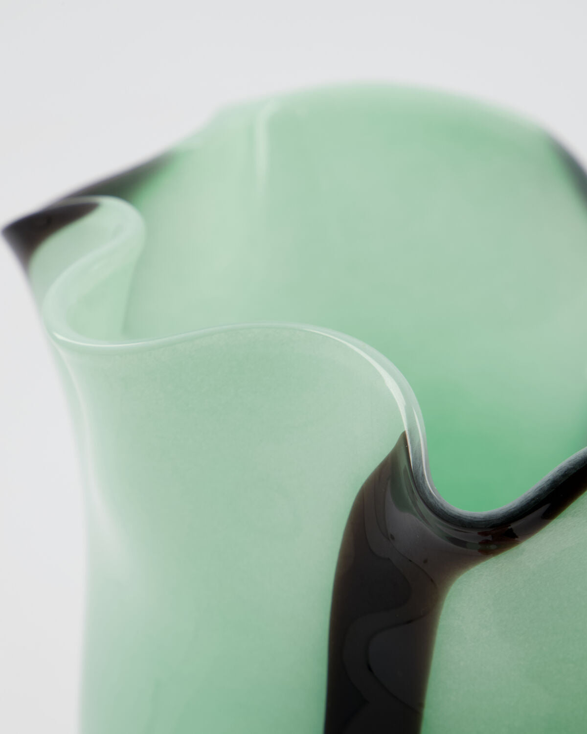 Vase, HDLoose, Hellgrün in Hellgrün präsentiert im Onlineshop von KAQTU Design AG. Vase ist von House Doctor