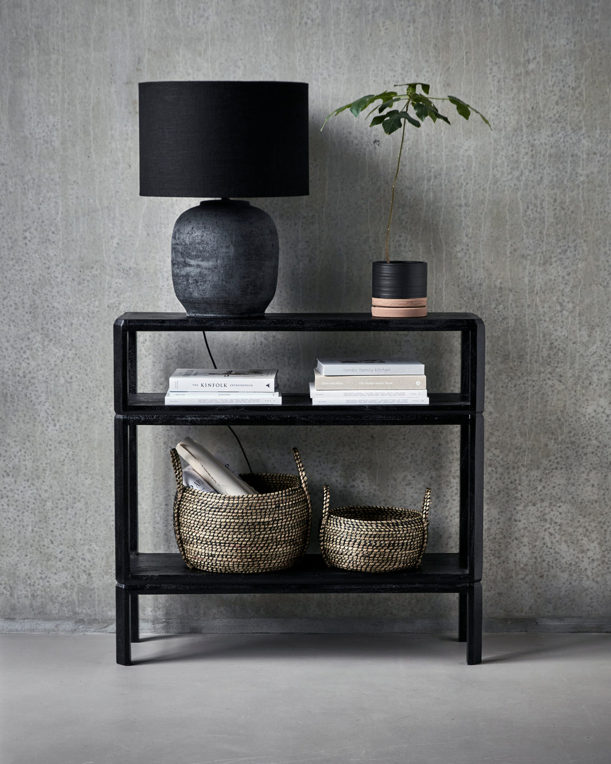 Konsolentisch, HDMono, Schwarz in Schwarz präsentiert im Onlineshop von KAQTU Design AG. Konsolentisch ist von House Doctor