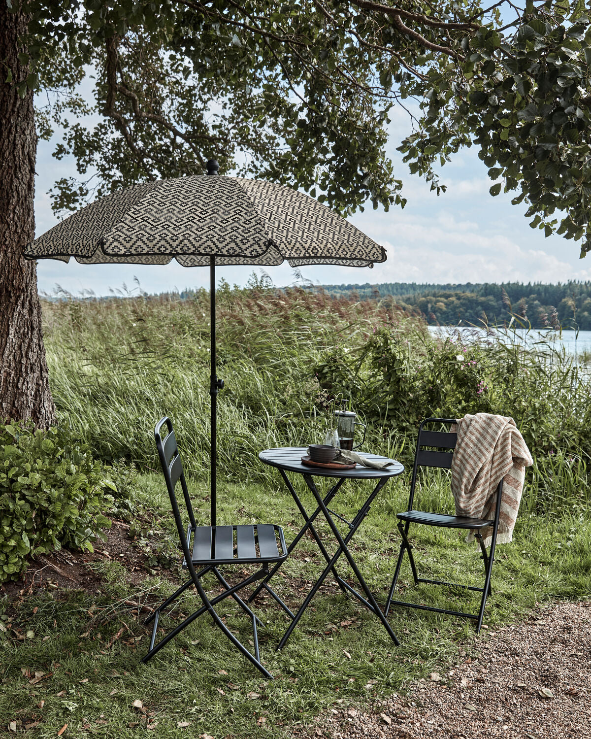 Strand-/Gartenschirm, HDPort in Black/Sand präsentiert im Onlineshop von KAQTU Design AG. Sonnenschirm ist von House Doctor