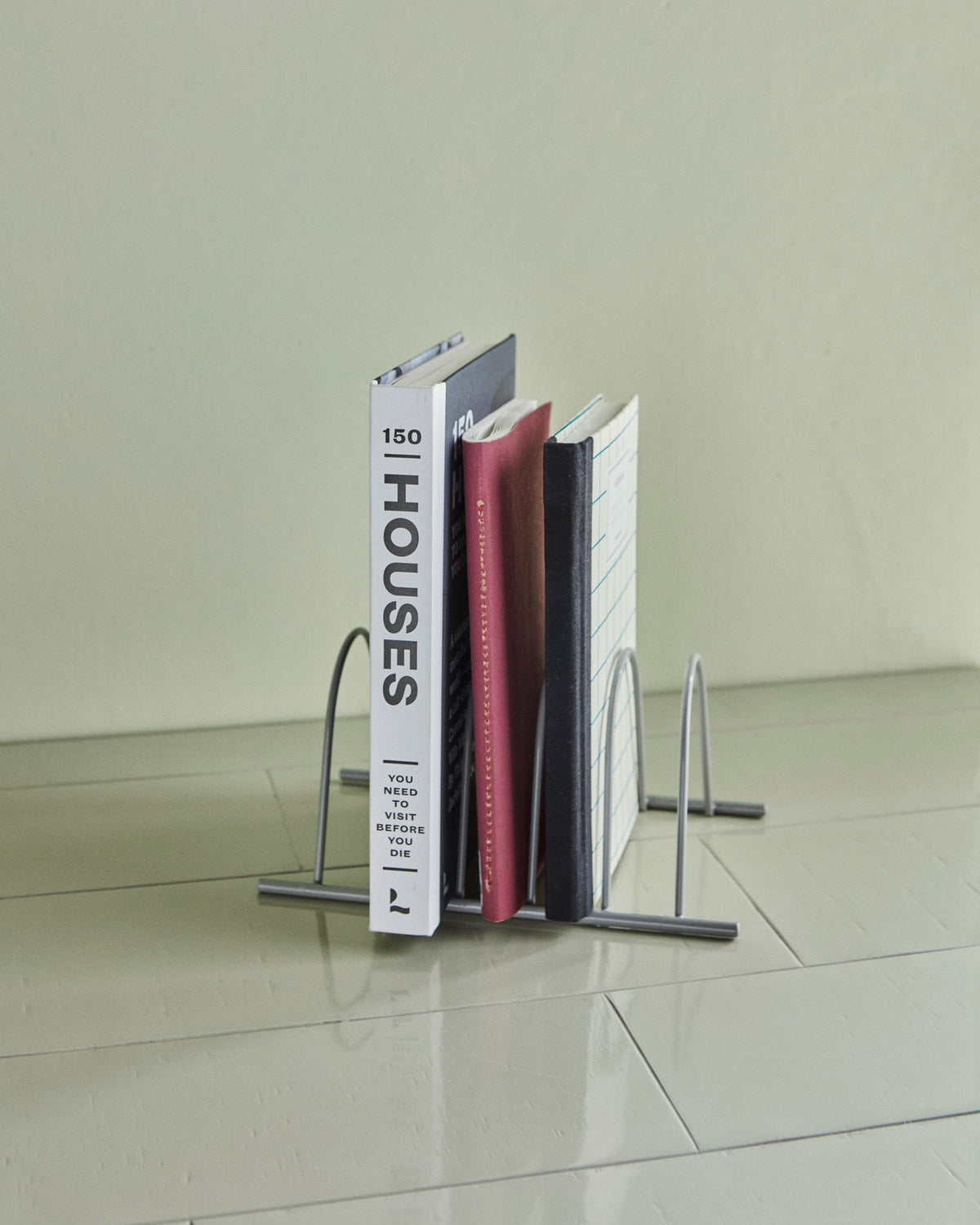 Organiser, Grau in Grau präsentiert im Onlineshop von KAQTU Design AG. Regal Zubehör ist von House Doctor