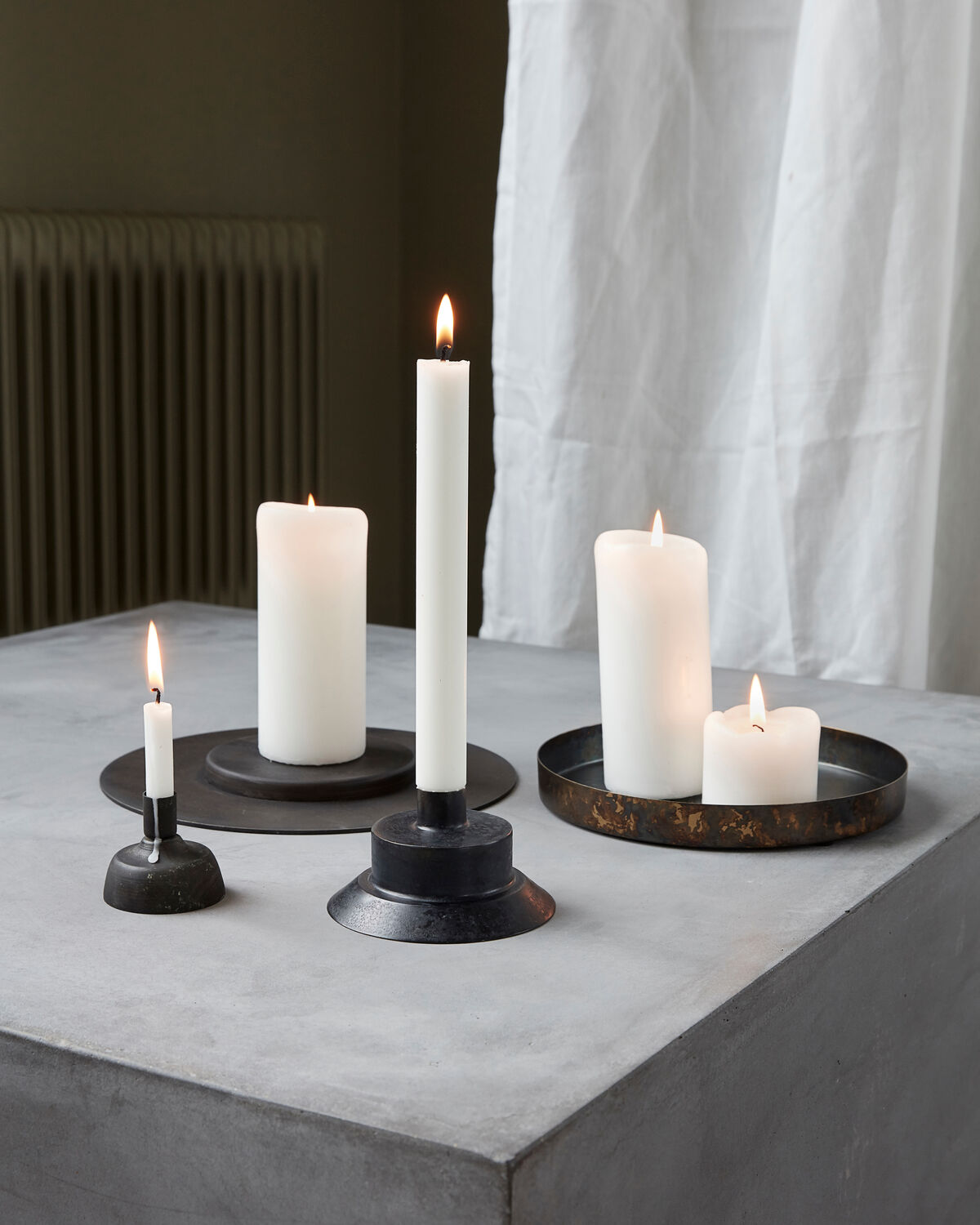 Teelicht, Lid in Antikes Messing präsentiert im Onlineshop von KAQTU Design AG. Einzelleuchter ist von House Doctor