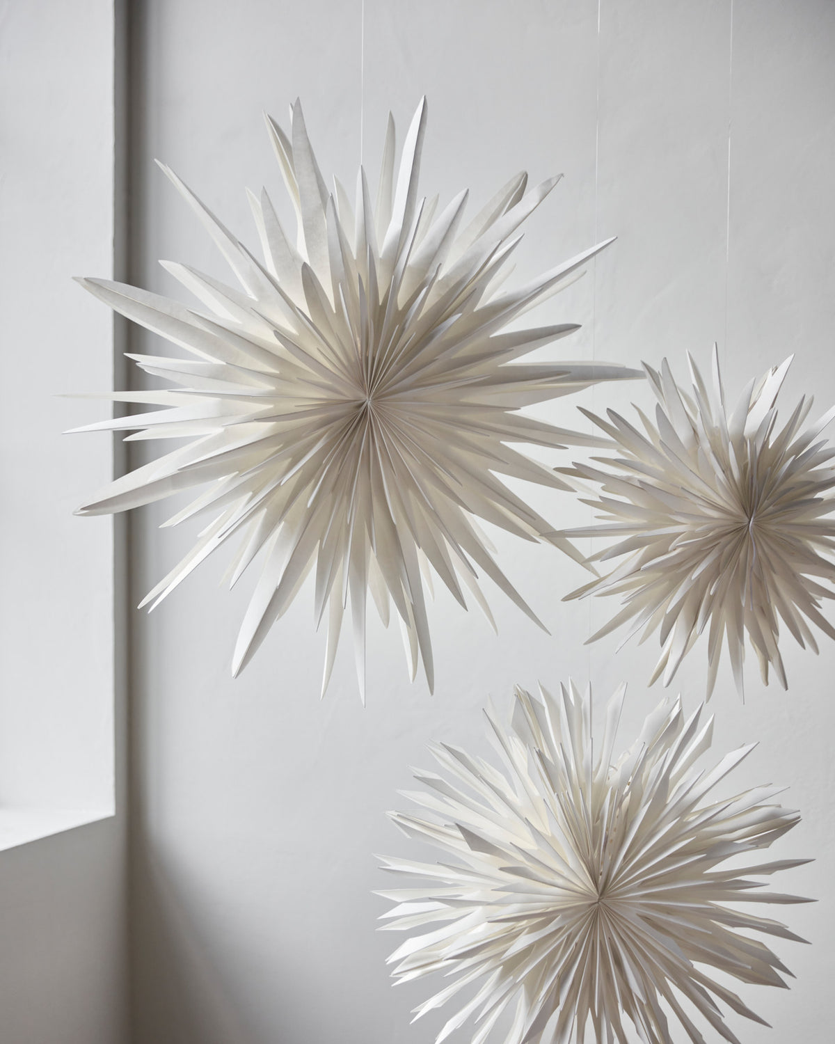 Stern, Dust in Off-White präsentiert im Onlineshop von KAQTU Design AG. Weihnachtszubehör ist von House Doctor