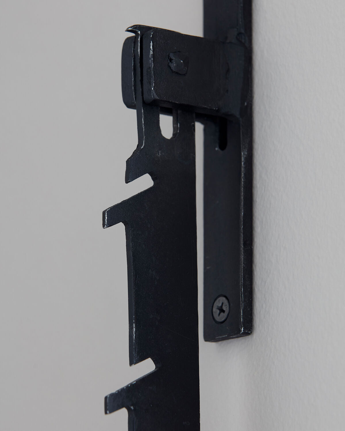 Haken, Puri in Schwarz präsentiert im Onlineshop von KAQTU Design AG. Aufbewahrungskorb ist von House Doctor