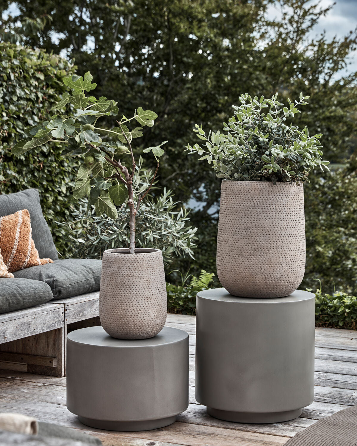Blumentopf, HDArdo, Natur in Natur präsentiert im Onlineshop von KAQTU Design AG. Pflanzentopf Outdoor ist von House Doctor