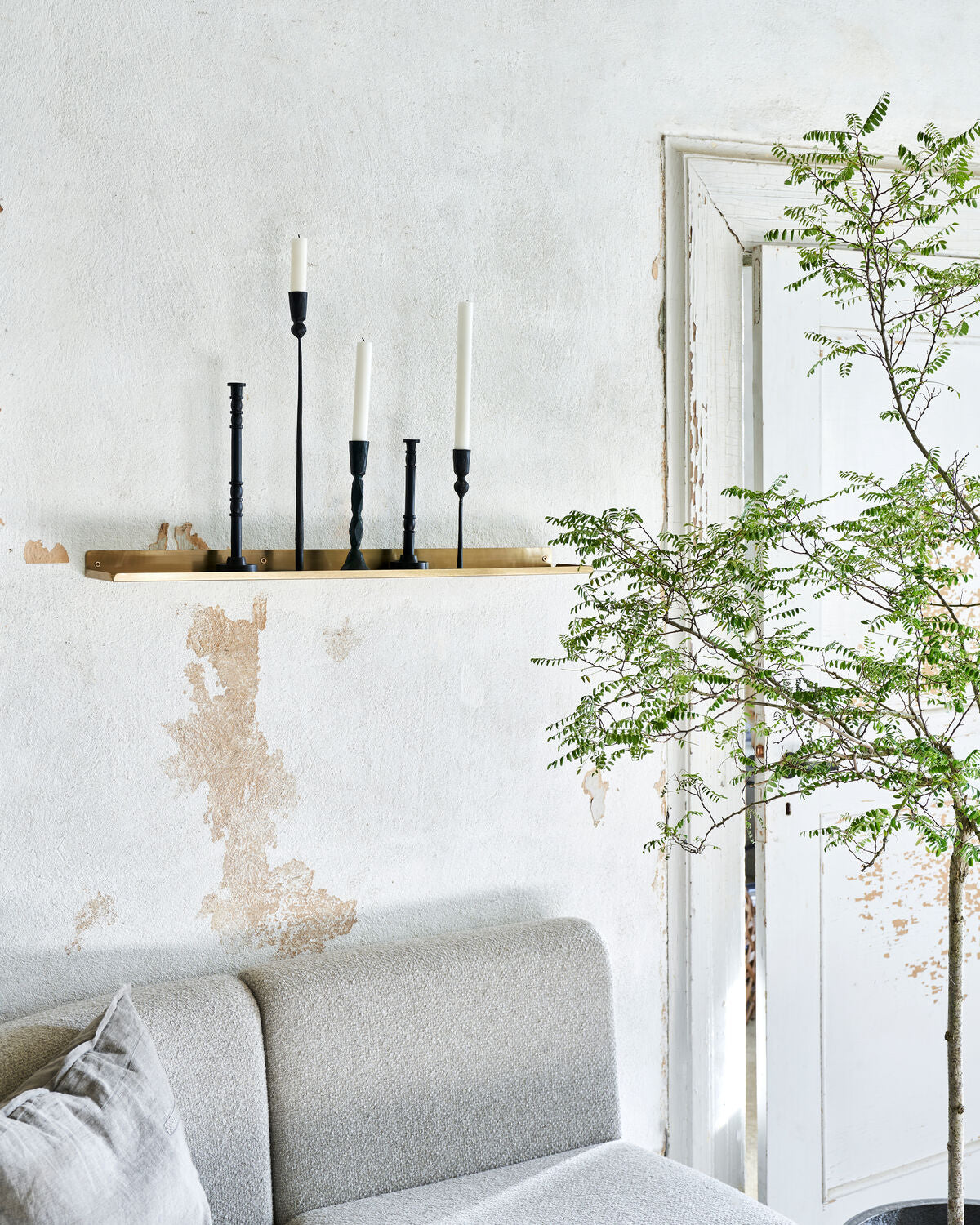 Regal, HDLedge, Messing in Messing präsentiert im Onlineshop von KAQTU Design AG. Standregal ist von House Doctor