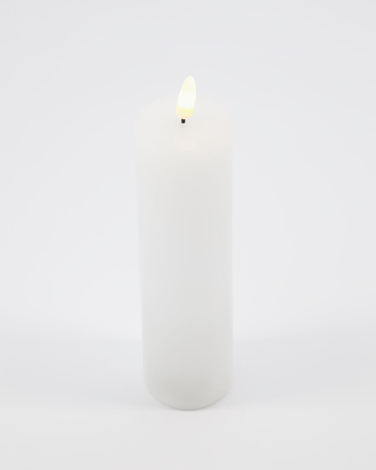 Kerze, LED in Weiss präsentiert im Onlineshop von KAQTU Design AG. Weihnachtszubehör ist von House Doctor