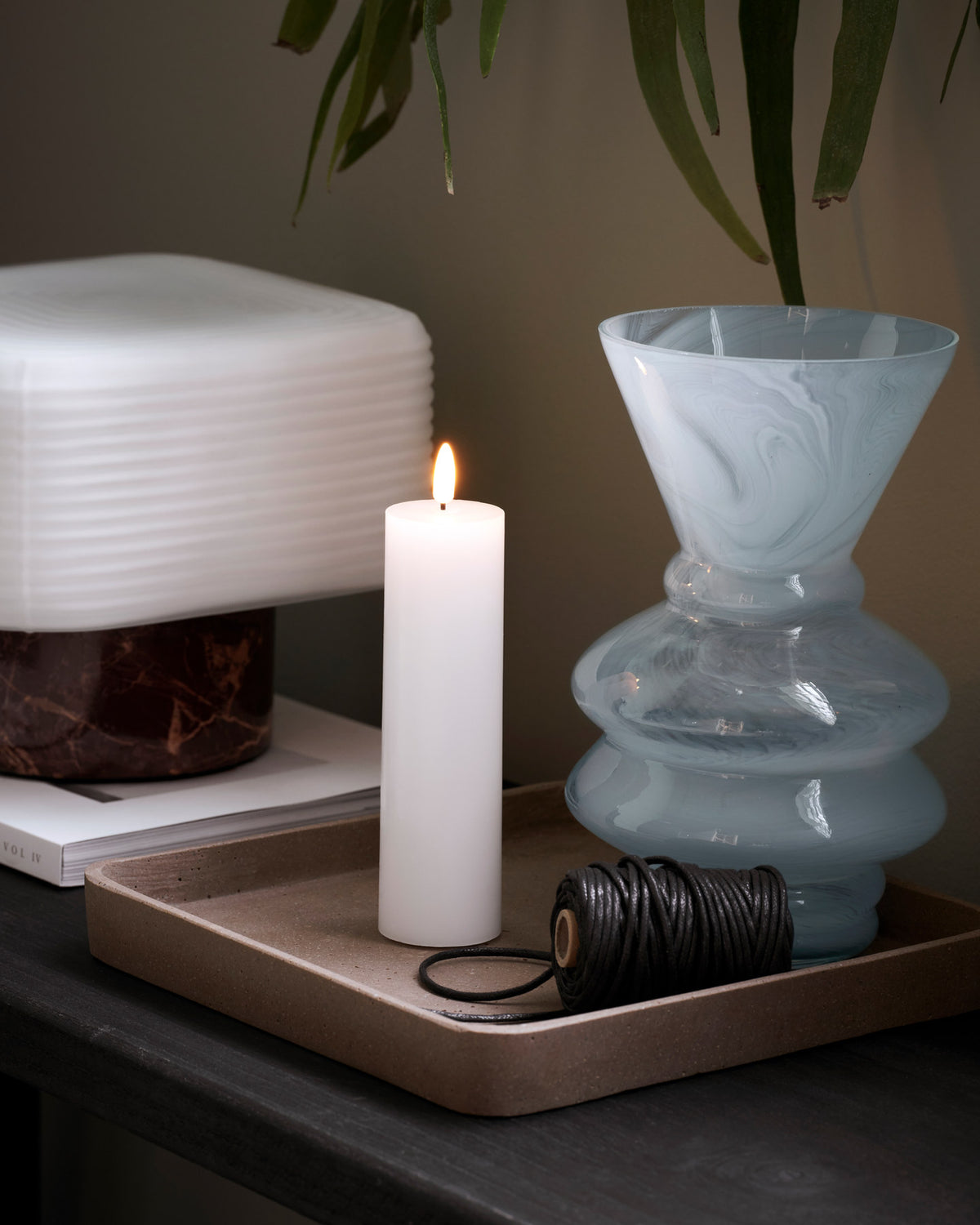 Kerze, LED in Weiss präsentiert im Onlineshop von KAQTU Design AG. Weihnachtszubehör ist von House Doctor